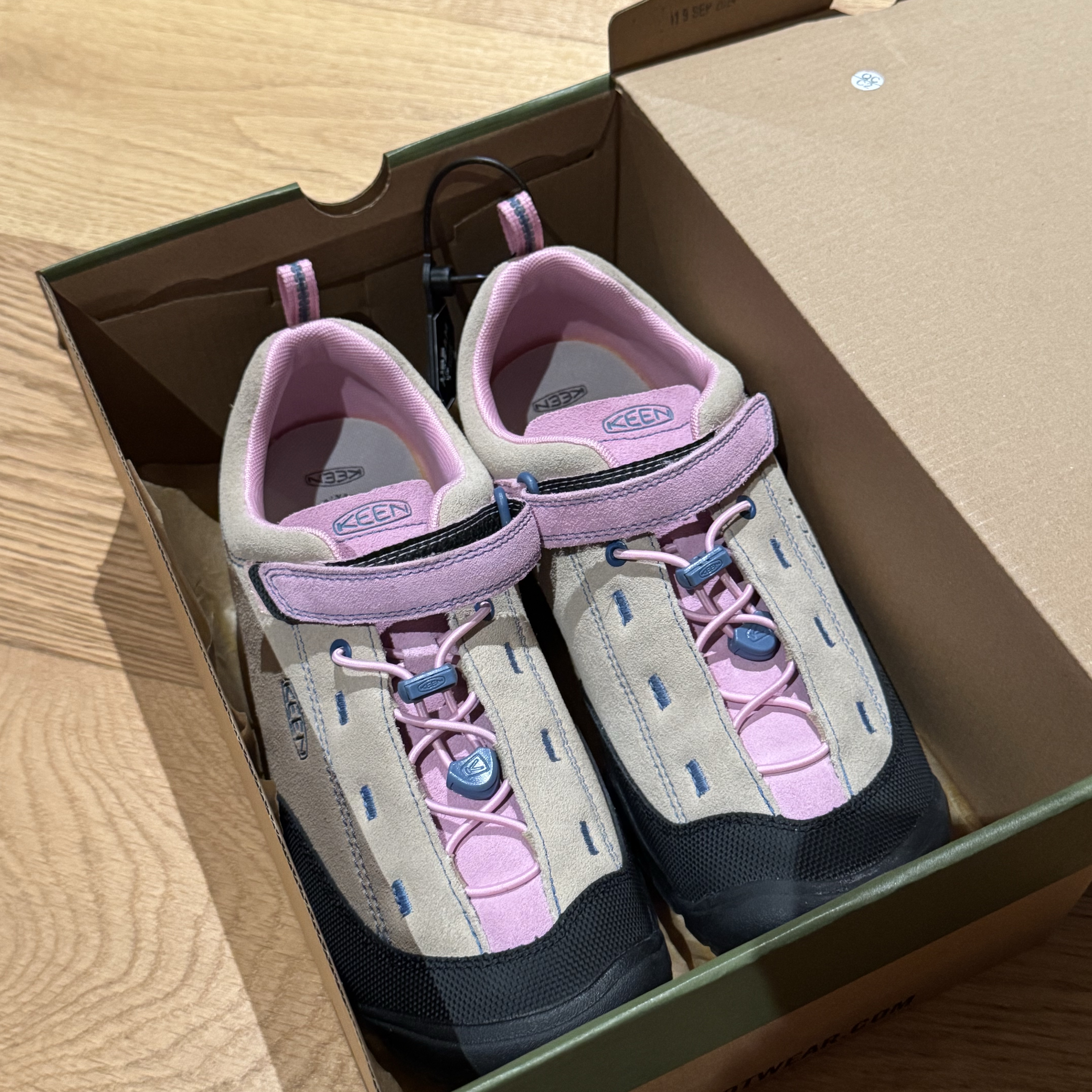 (Kids) Keen Jasper II Safari Pastel Lavender 착용 스타일