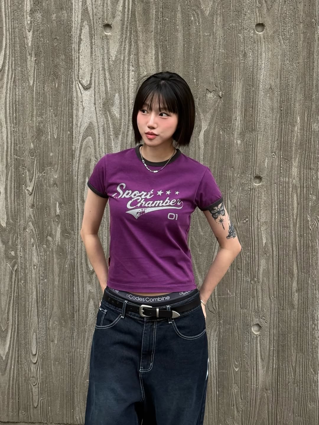 SPORT CHAMBER Active Logo T-Shirt PURPLE 착용 스타일 - 1