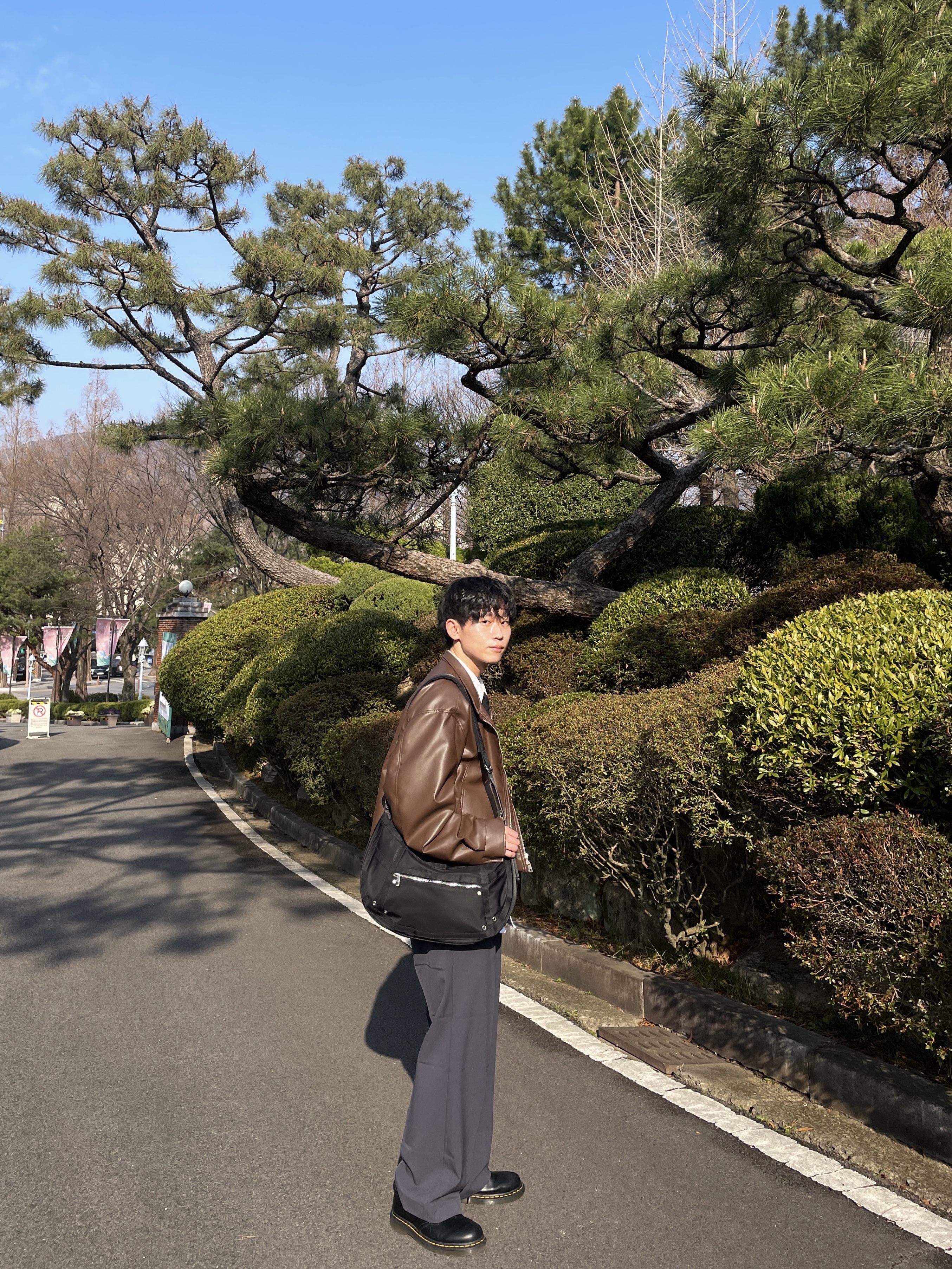 Dr. Martens 1461 Smooth Black 착용 스타일 - 7