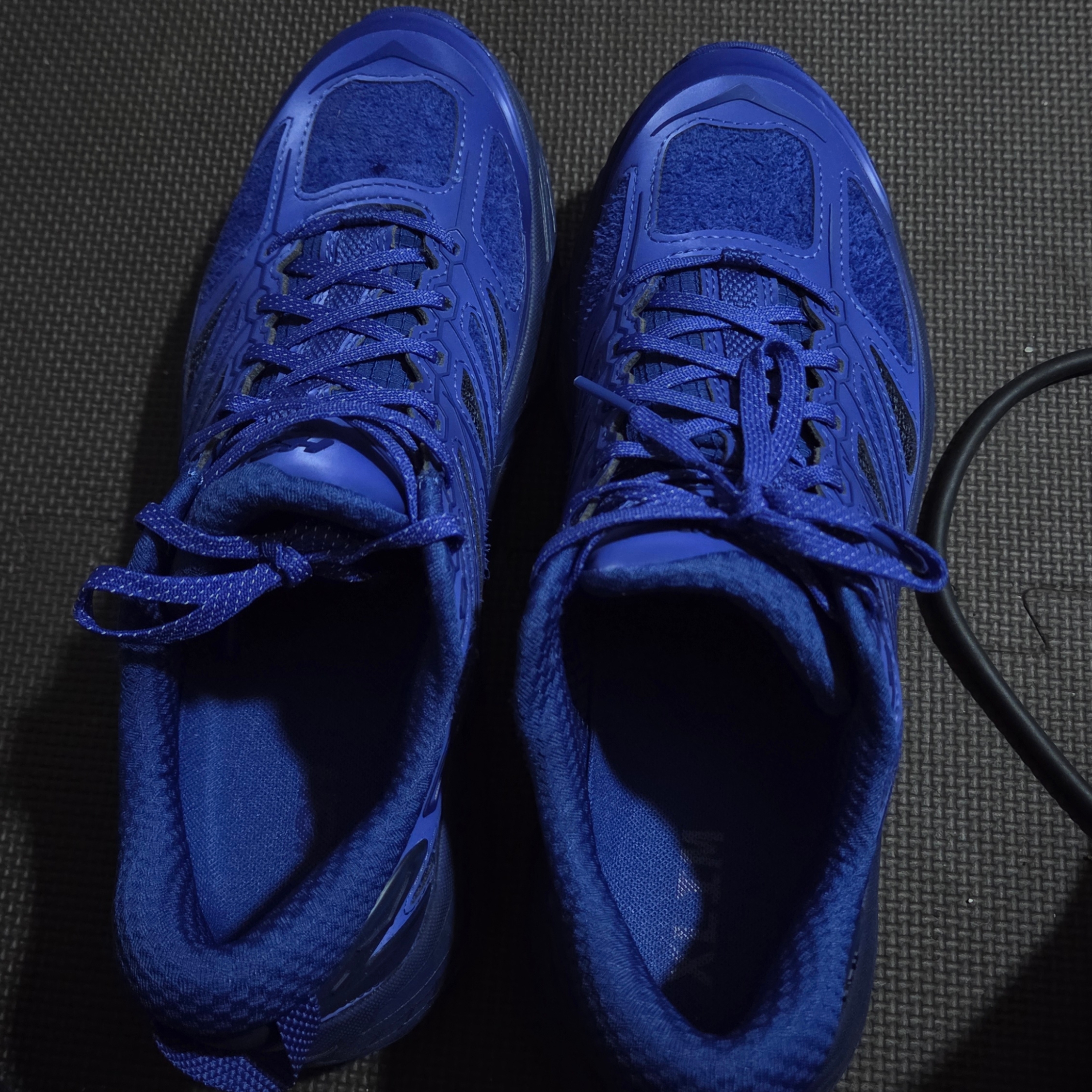 Hoka x Xlim Mafate Speed 2 TS Cobalt Blue 착용 스타일 - 1