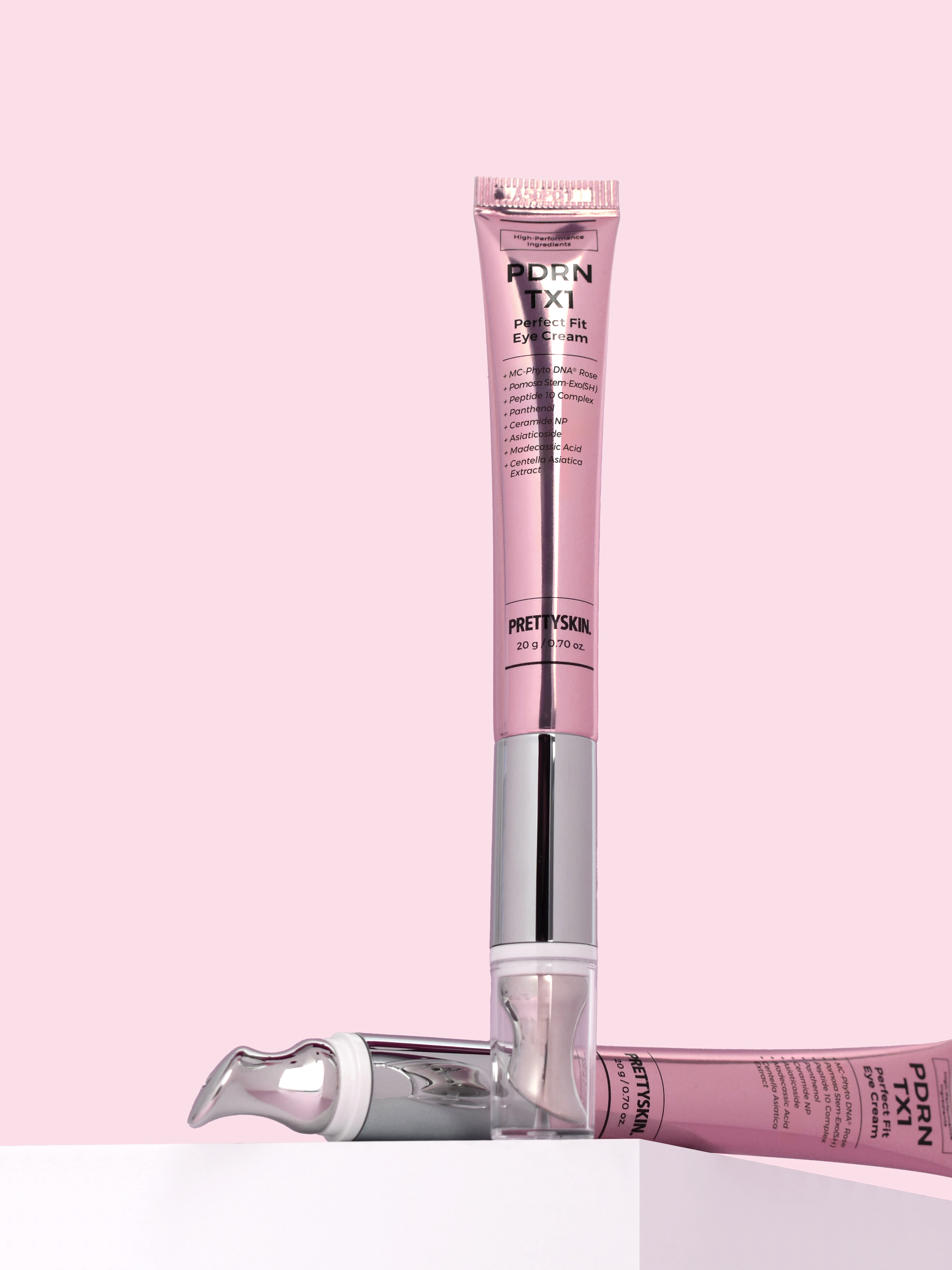 프리티스킨 PDRN TX1 PERFECT FIT EYE CREAM 착용 스타일 - 1