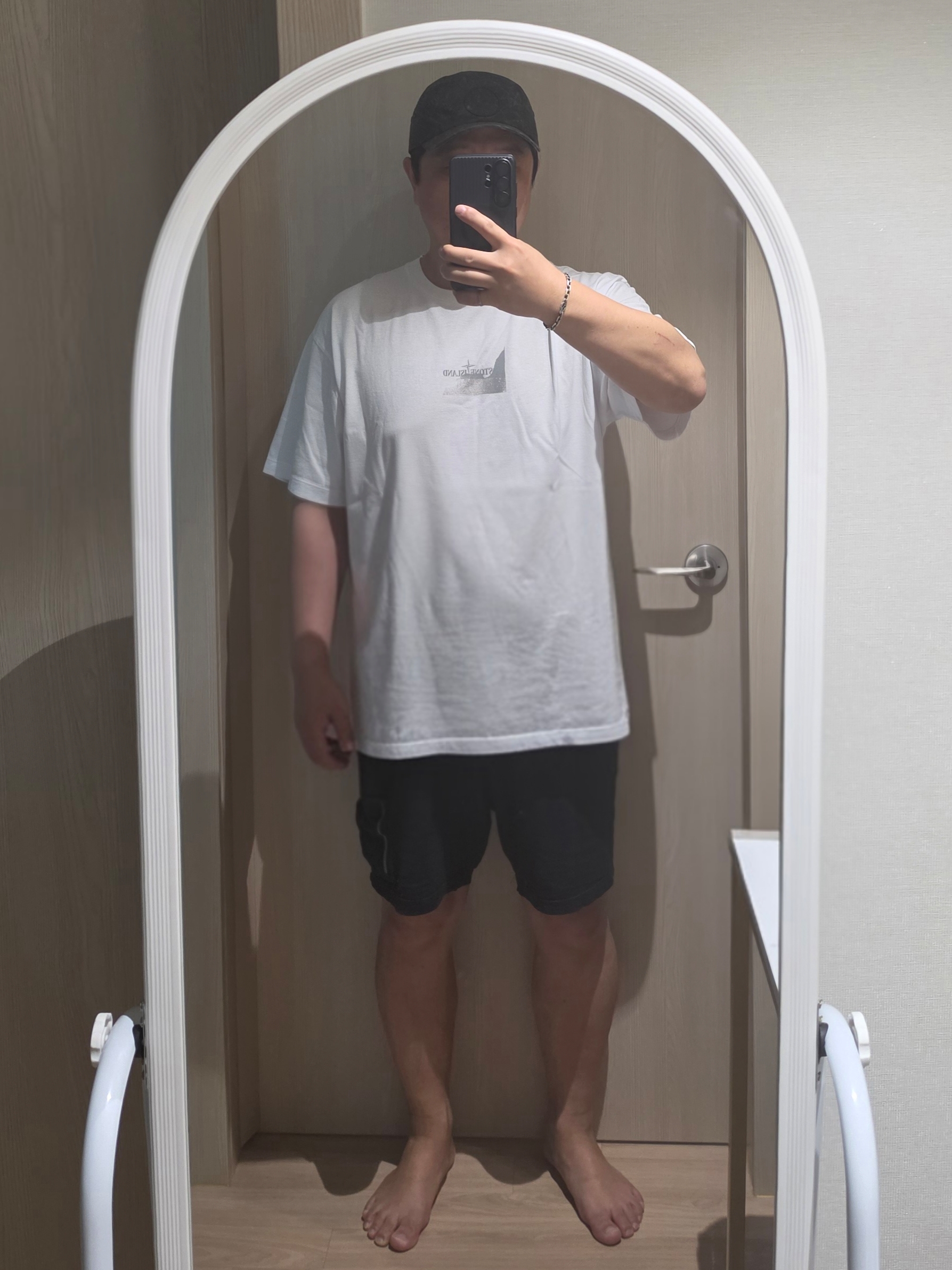 Stone Island 2RC88 Reflective Two Print T-Shirt White - 24SS 착용 스타일