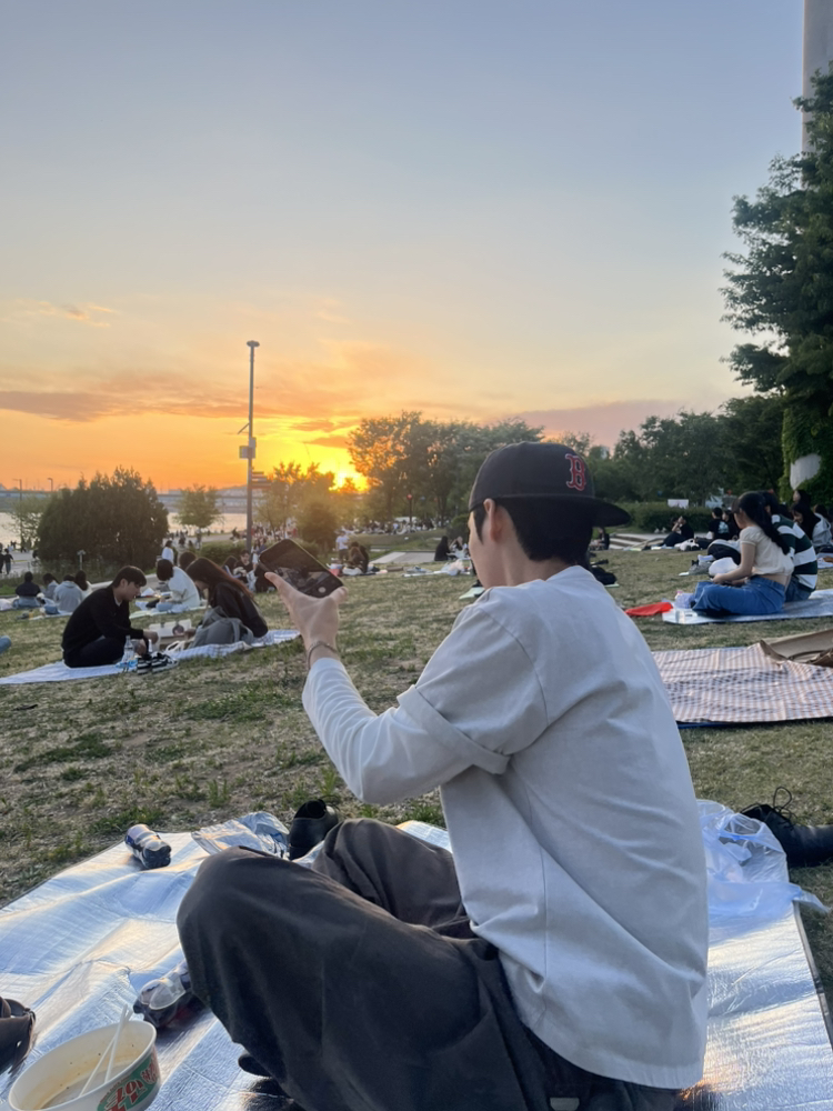 KREAM 프로필 이미지