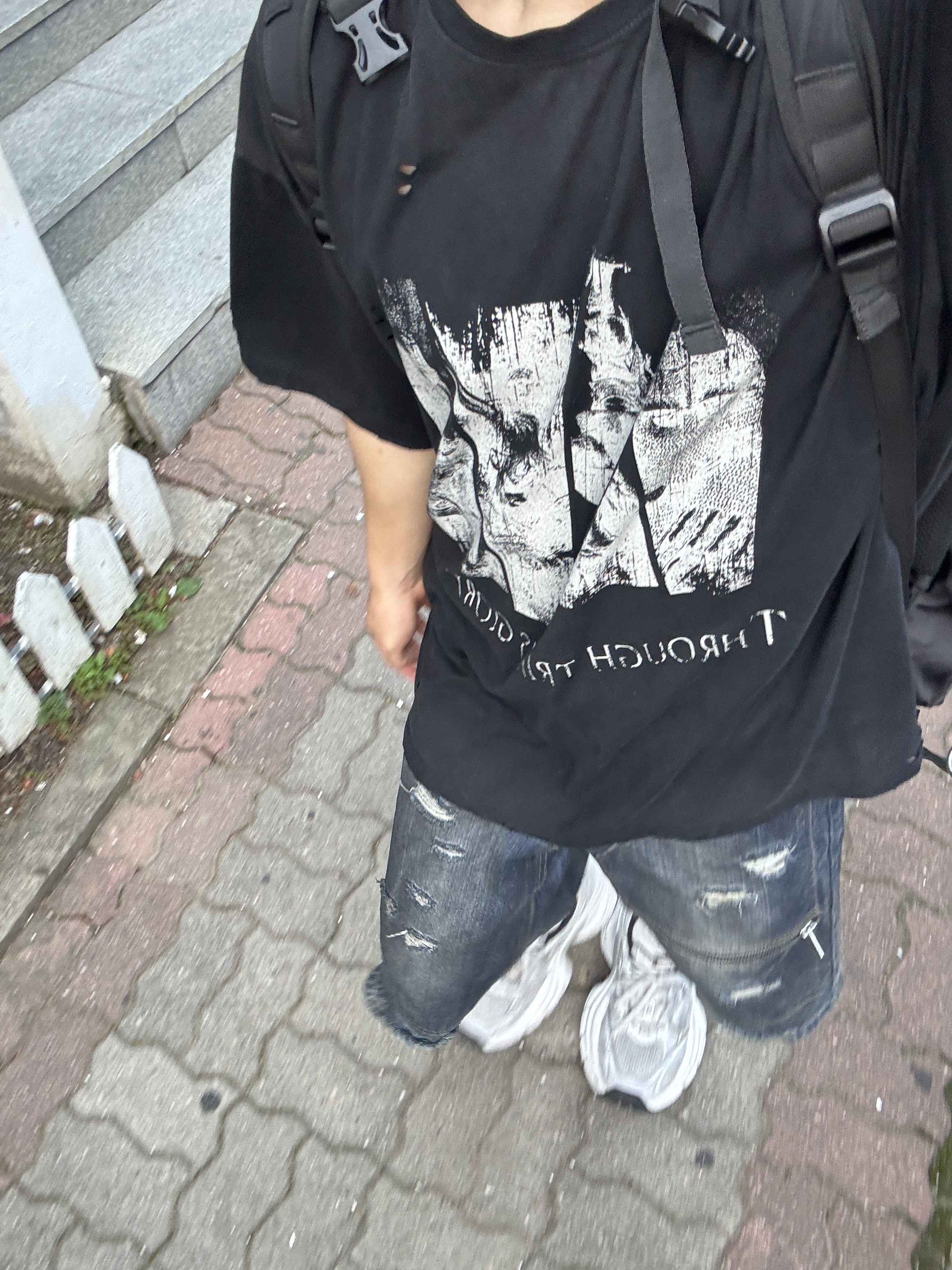 Balenciaga 10XL Sneakers White Grey Silver Black, Undermycar Through Trials Glory Vintage T-Shirt Black - 25SS 착용 스타일 - 1