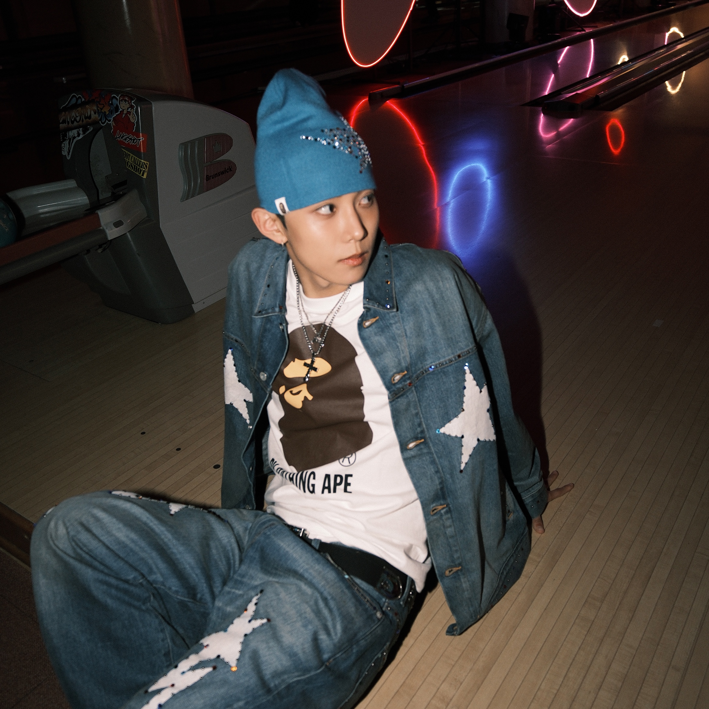 BAPE Color Stone Denim Jacket Indigo 착용 스타일