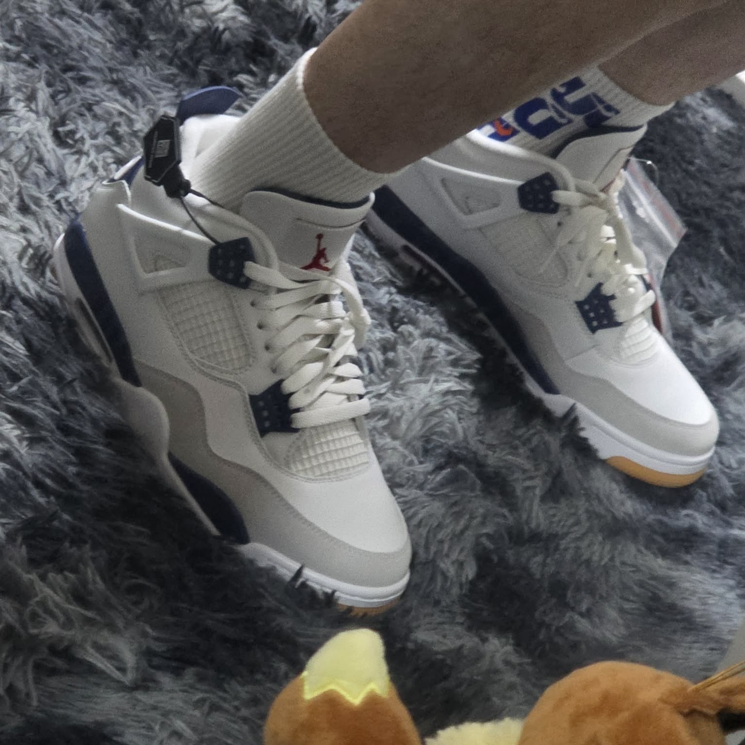 Jordan 4 x Nike SB Retro SP Navy 착용 스타일