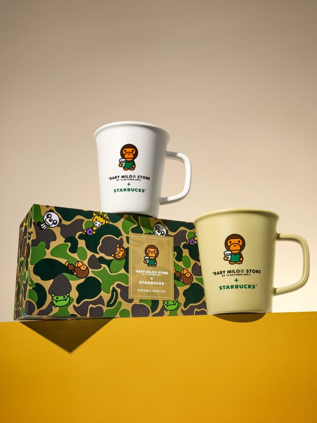 Starbucks x BAPE Baby Milo Tumbler 473ml, Starbucks x BAPE Baby Milo Mug (Set of 2) 착용 스타일 - 2