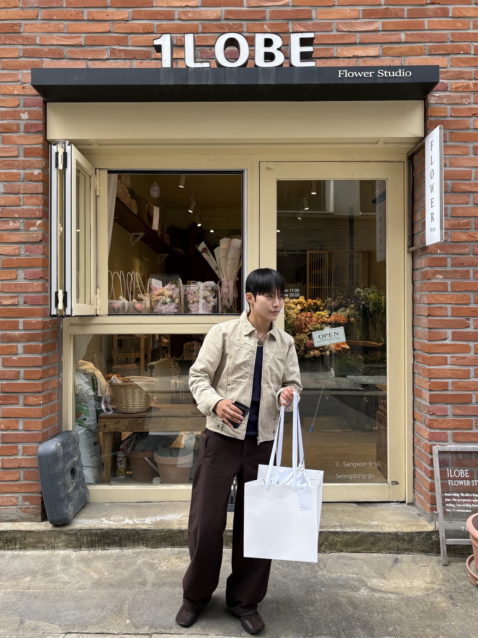 Pemont Square Brown 착용 스타일 - 2