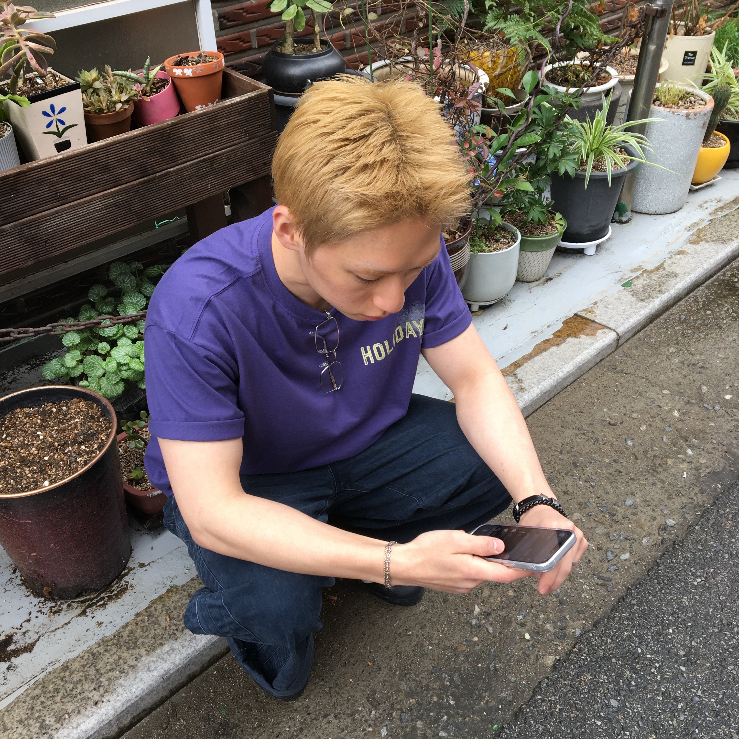 AMOU Holiday Half T- Shirts Purple 착용 스타일 - 1