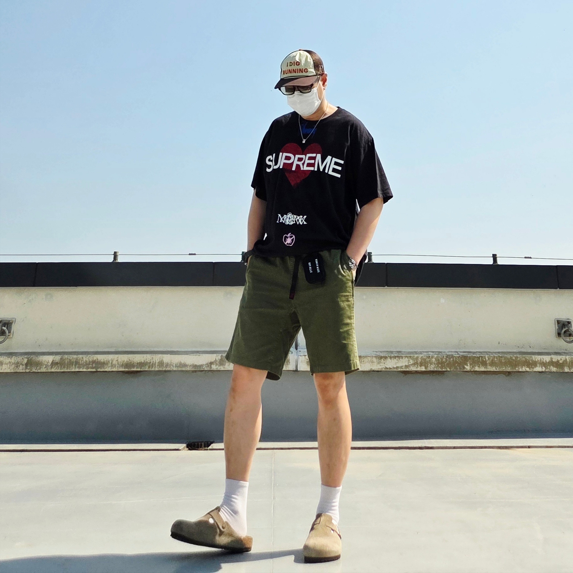 Human Made Military Card Case Black, Alex Zono I Dig Running Trucker Hat OG Brown - CapeTown 착용 스타일 - 1