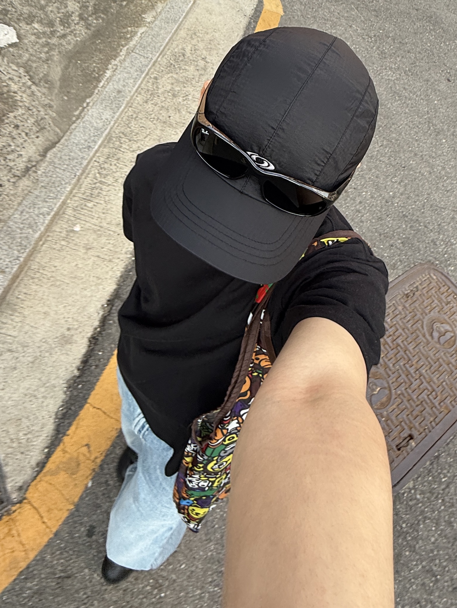 Nike x Supreme Air Force 1 Low Black, (W) Uniqlo Baggy Curve Jeans Blue - JP 착용 스타일 - 2