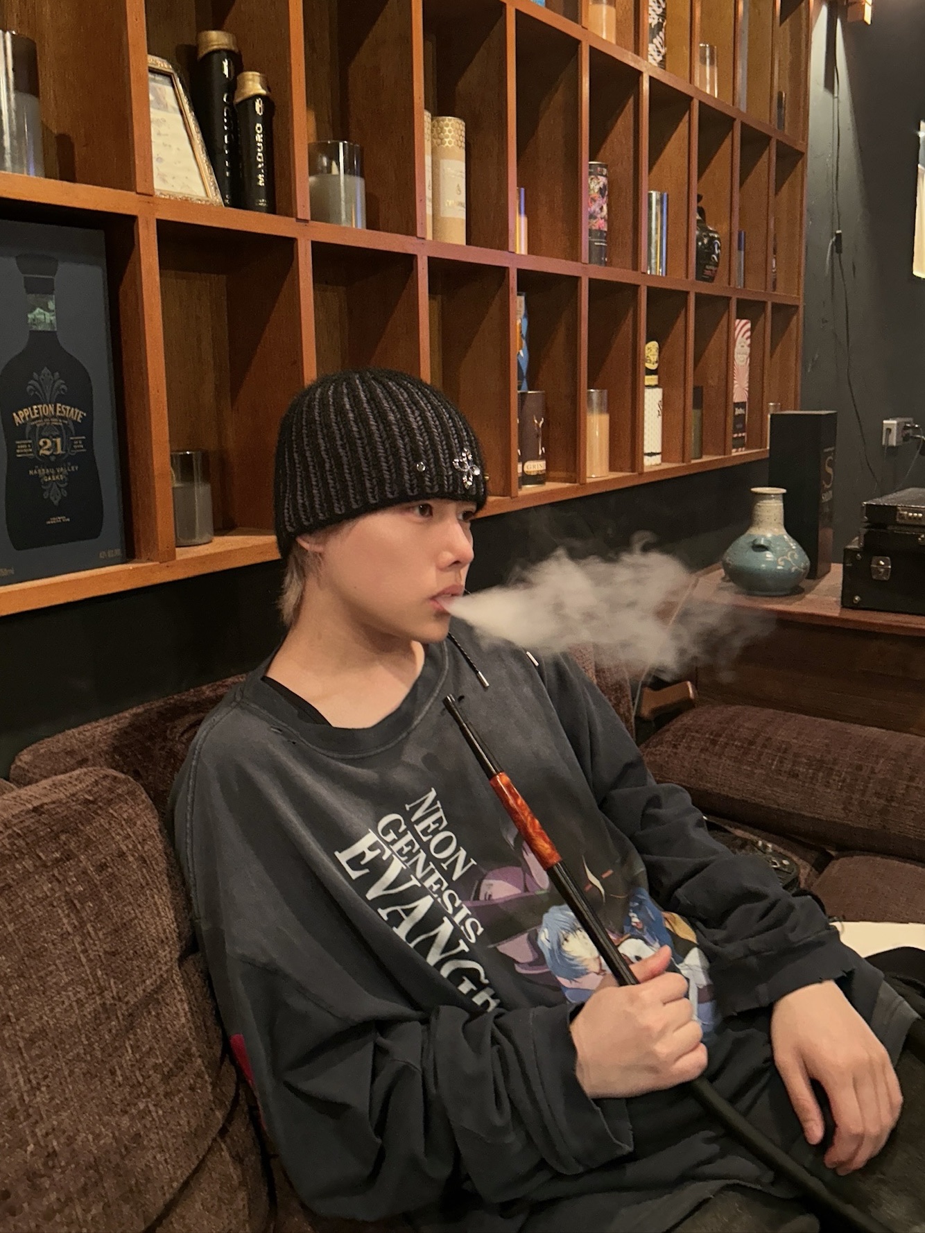 Protocol Index x Evangelion Overdyed Vintage Neon Genesis Long Sleeve T-Shirt Navy, Surgery Clover Logo Double Strap Beanie Grey 착용 스타일 - 2