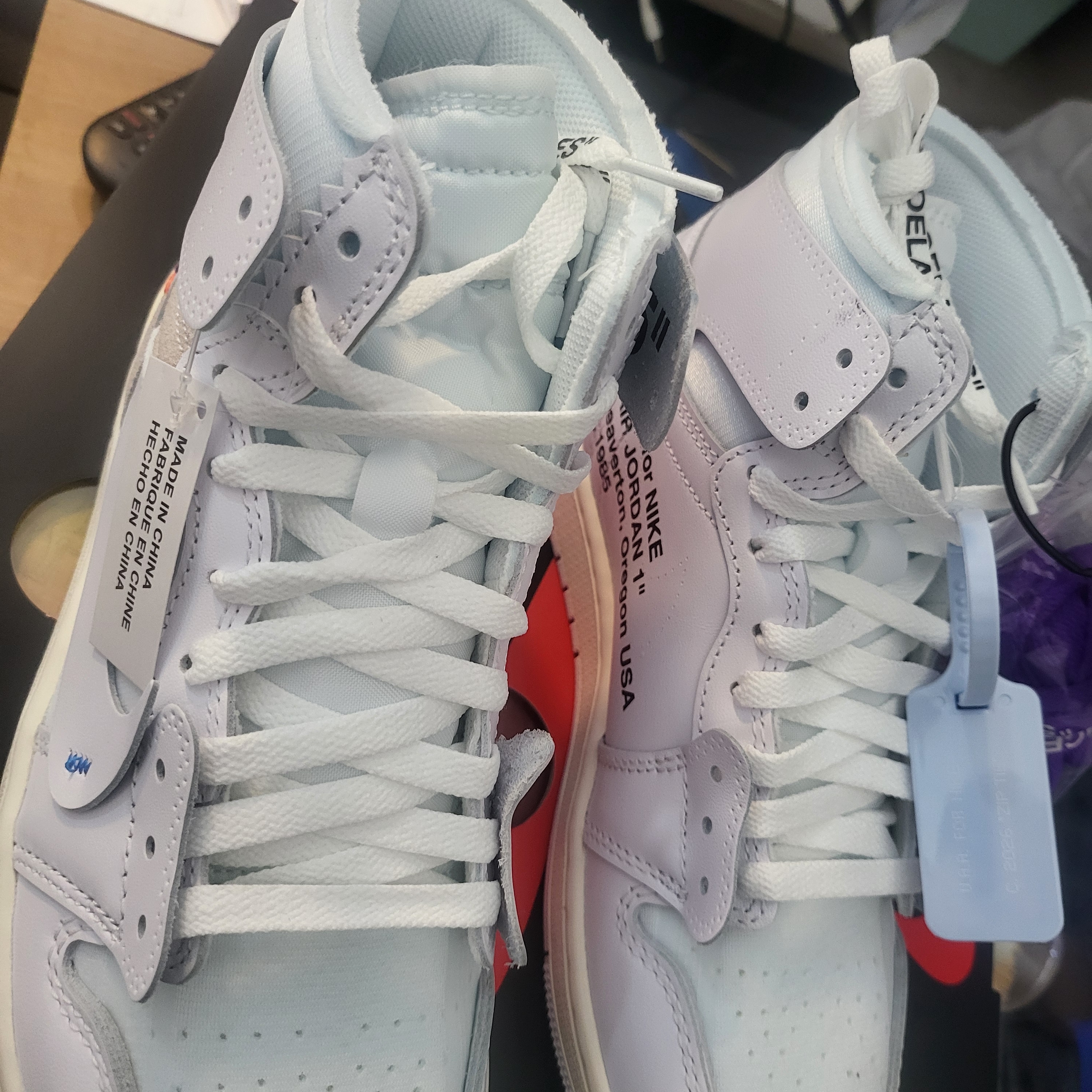 Jordan 1 x Virgil Abloh Archive Retro High Alaska White 착용 스타일 - 3