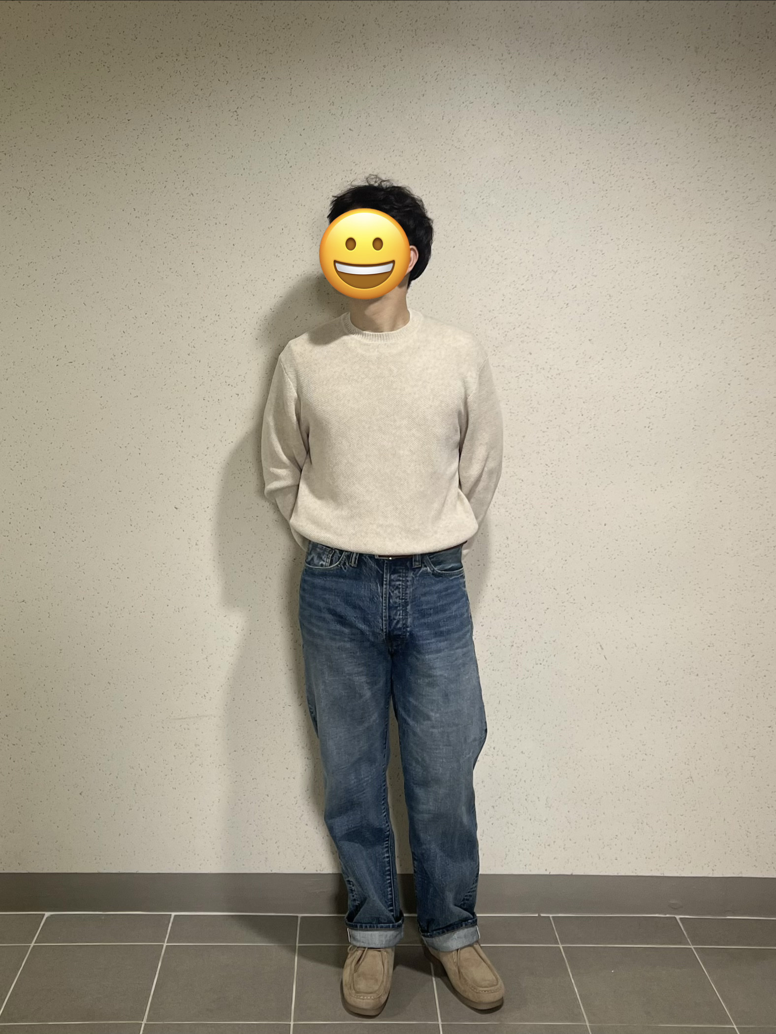 Outstanding 40S Selvedge Straight Pants Light Blue, GU Moccasin Shoes Beige 착용 스타일 - 1
