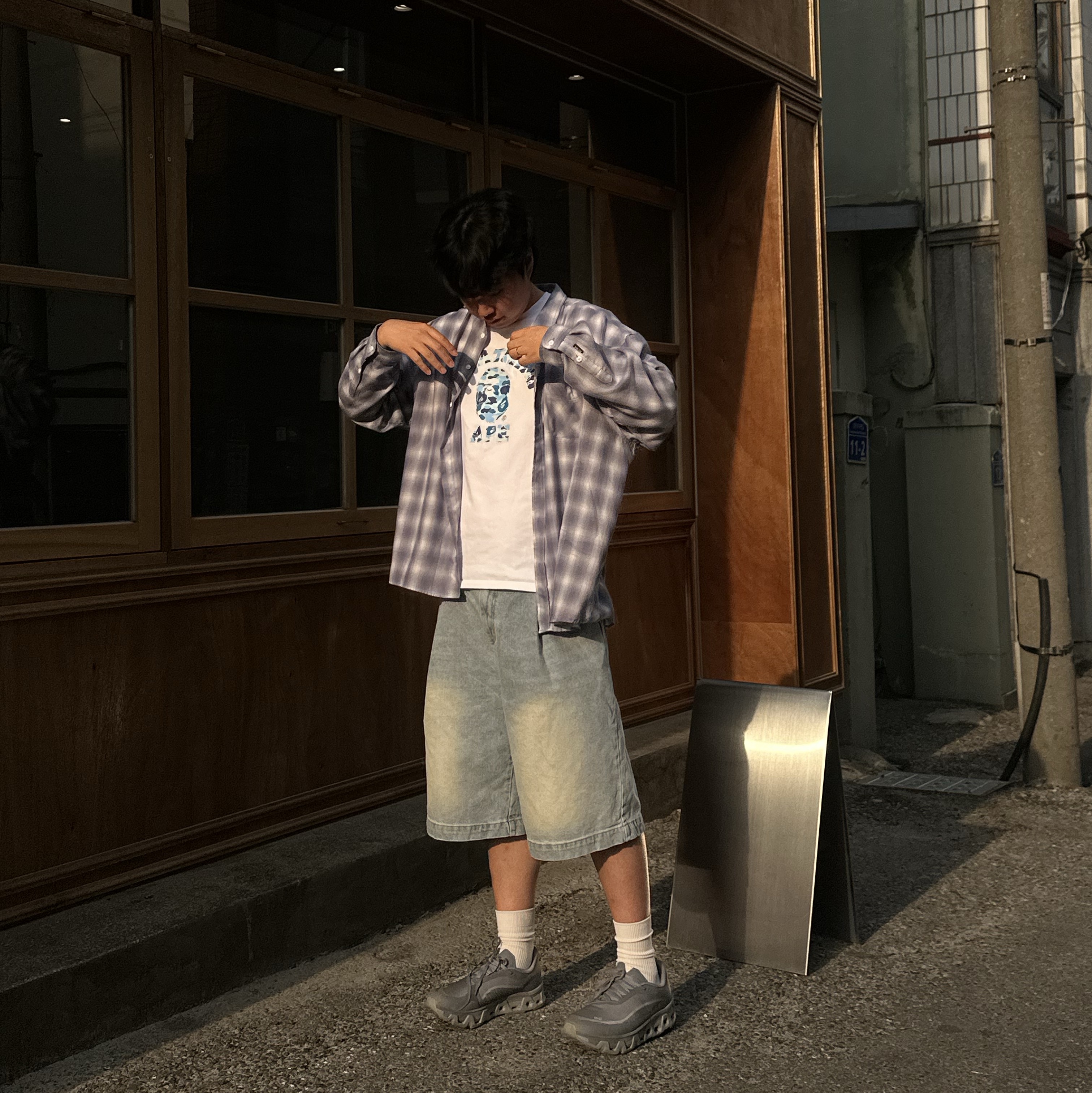 BAPE ABC Camo College T-Shirt White Blue, On Running x Post Archive Faction (Paf) Cloudmonster Hyper Phantom Apollo 착용 스타일