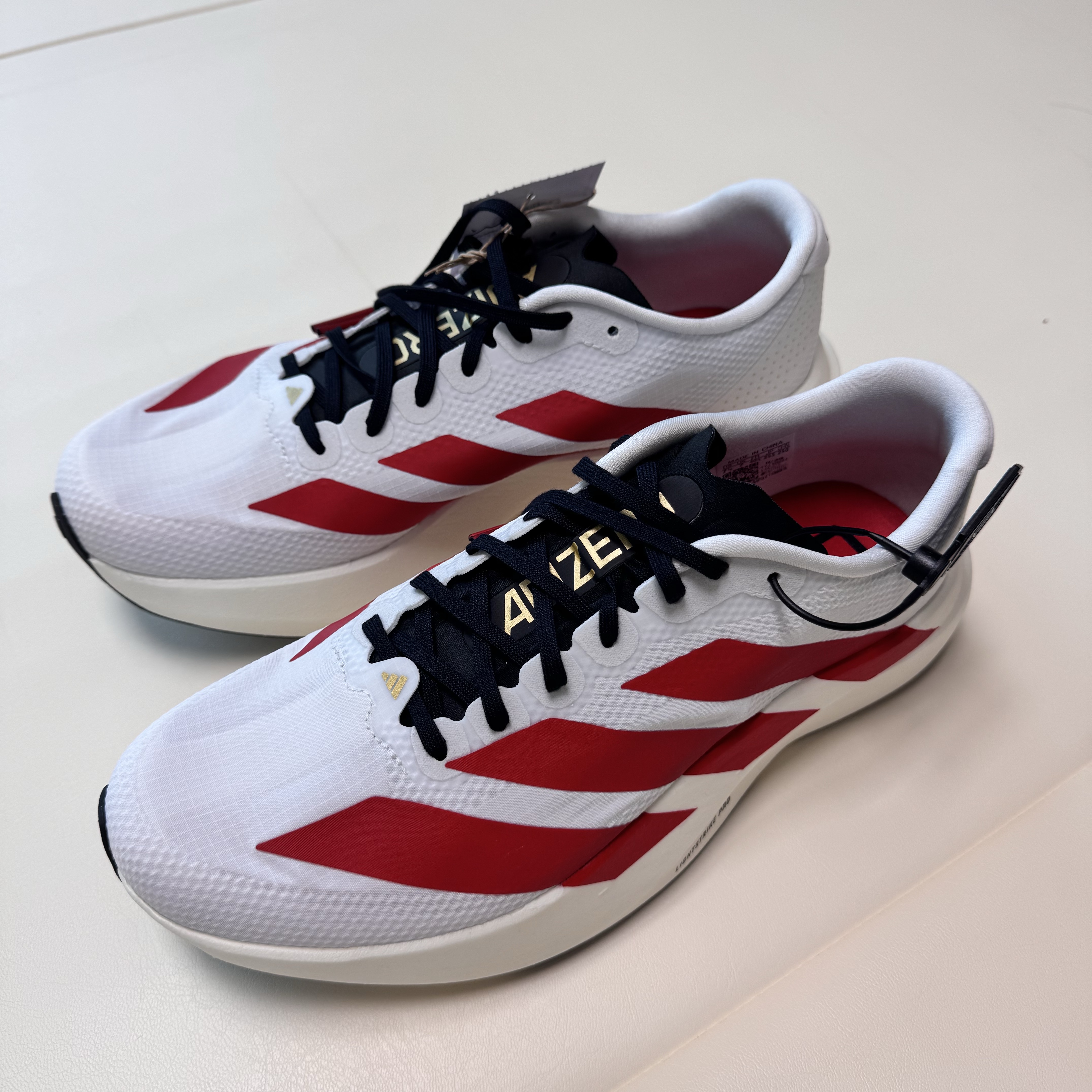 Adidas Adizero EVO SL Woven Cloud White Team Collegiate Red 착용 스타일 - 1
