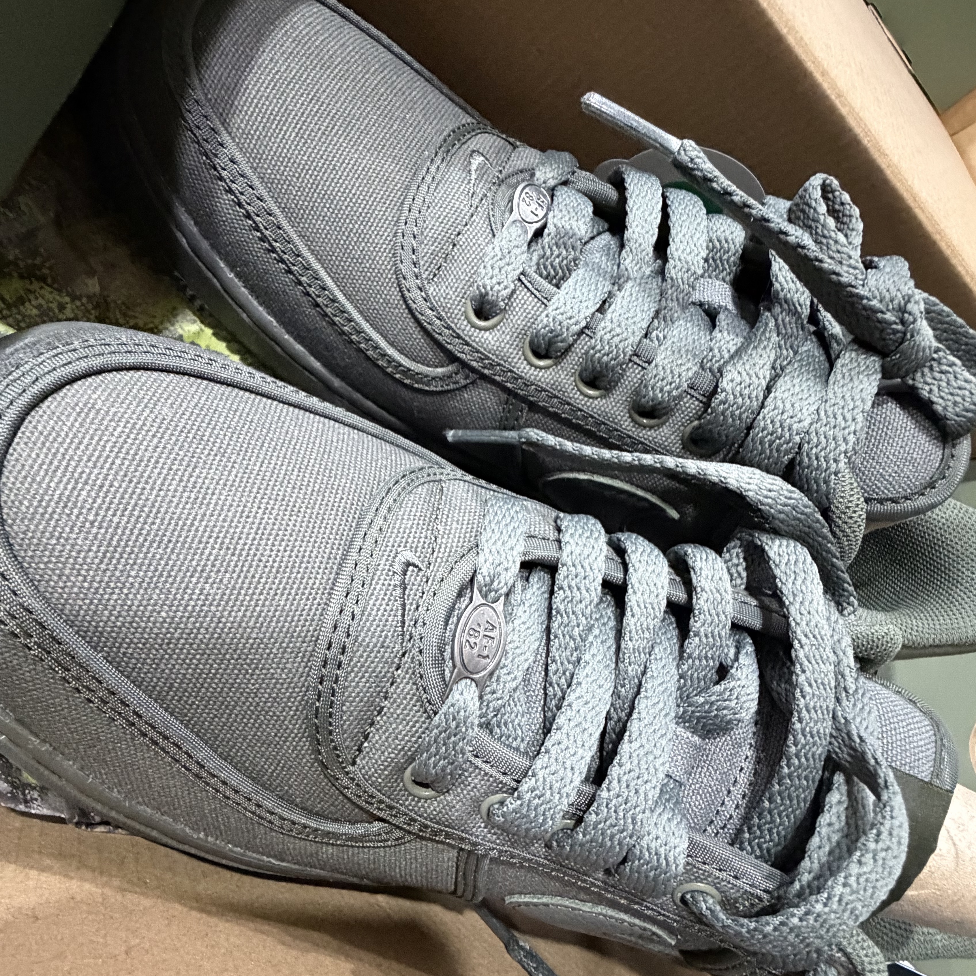 Nike x Tune Air Force 1 CVS Twilight Marsh 착용 스타일