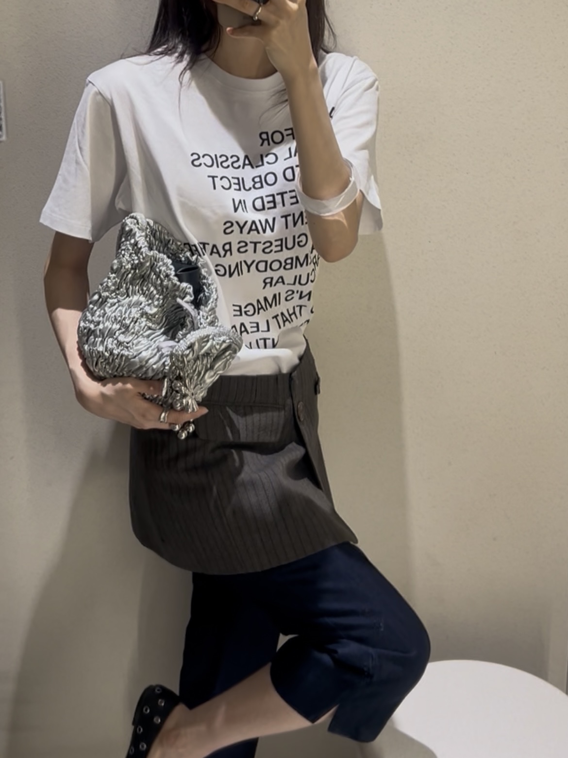 MILLO WOMEN Lettering Archive T-shirts White 착용 스타일 - 6