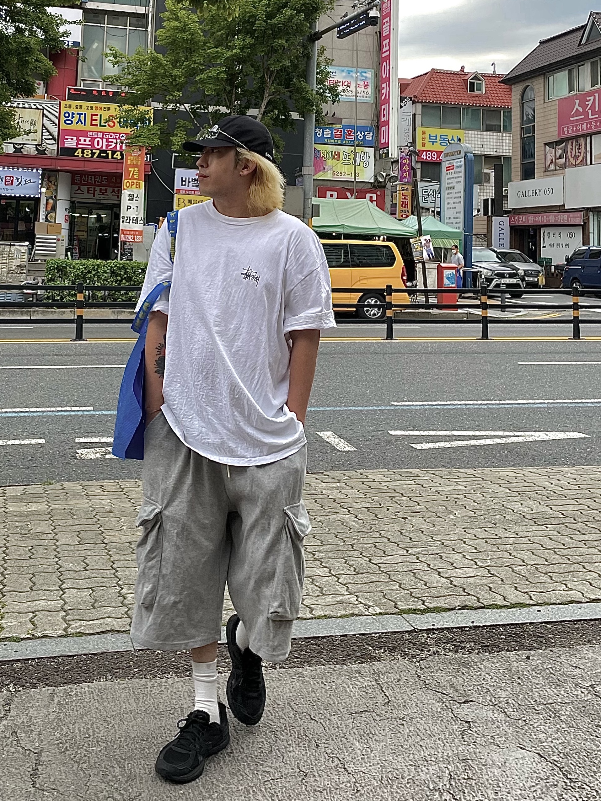 Asics Jog 100 T Black - 4E Extra Wide, Stussy Basic Stussy T-Shirt White 2024, 2025 착용 스타일
