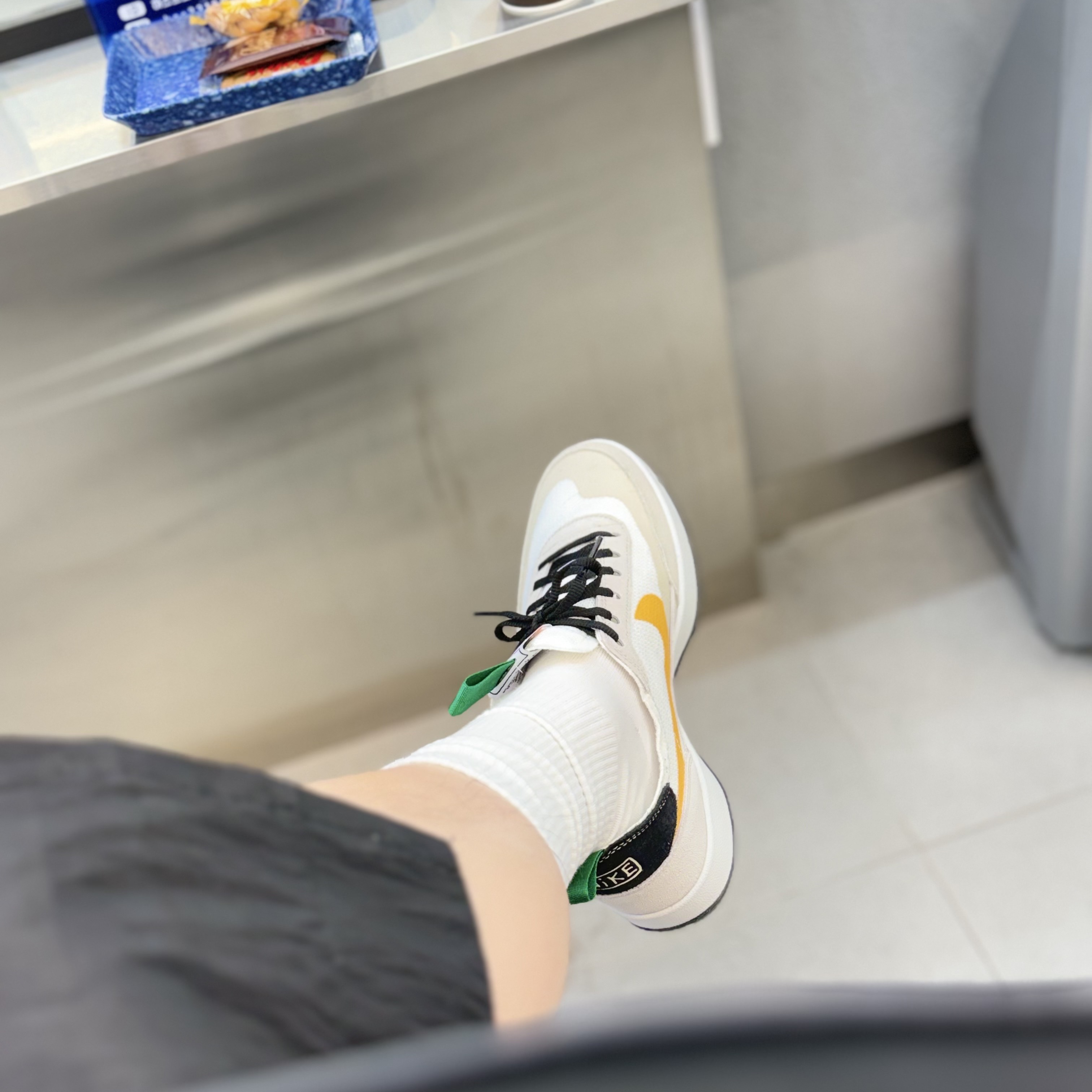 Nike x Tom Sachs General Purpose Shoe Pine Green University Gold 착용 스타일