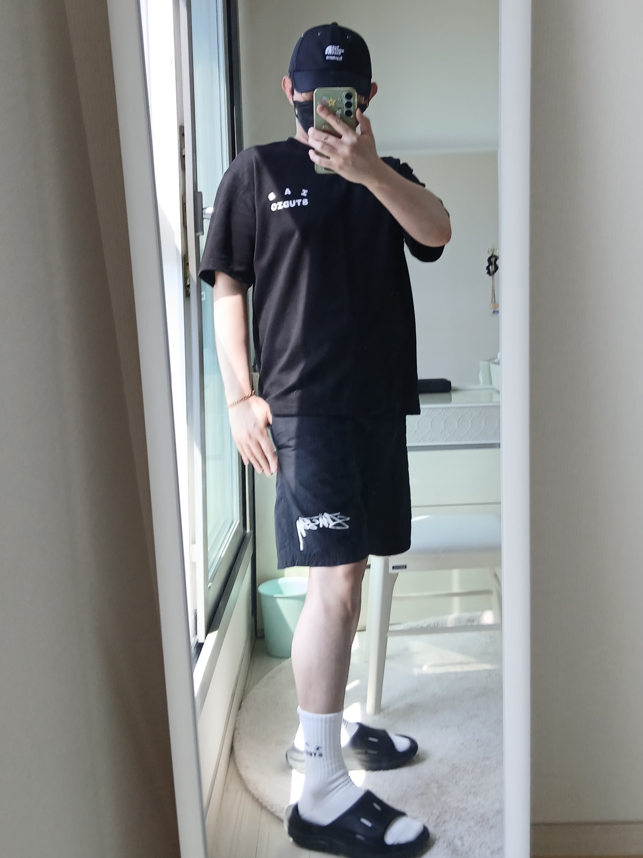 Supreme x The North Face Split 6-Panel Black - 24SS, IAB Studio Basic T-Shirt Black White 착용 스타일 - 5