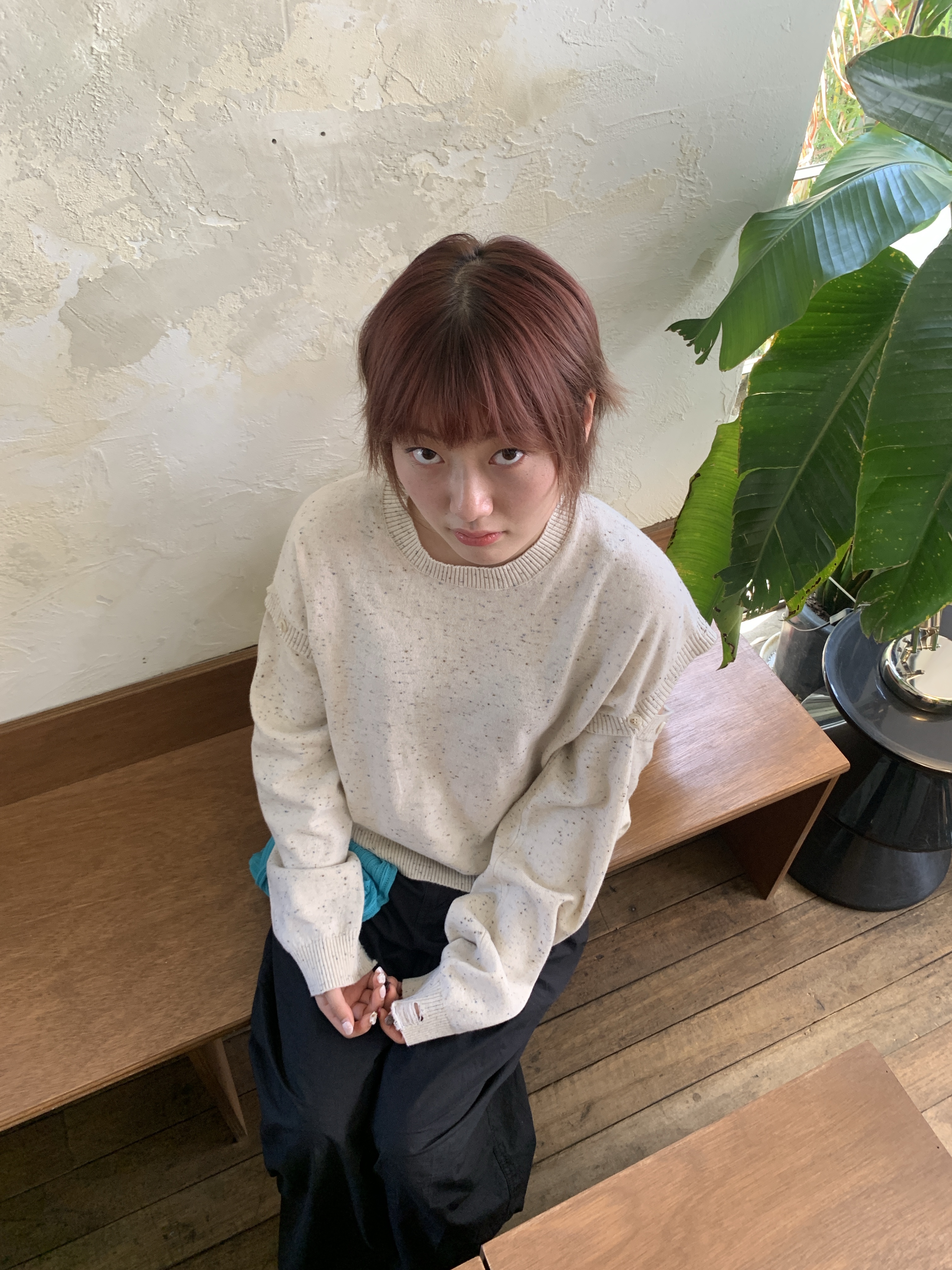 MILLO WOMEN Button Damage Knit Top Ecru, (J) Adidas Superstar Black White 착용 스타일 - 5