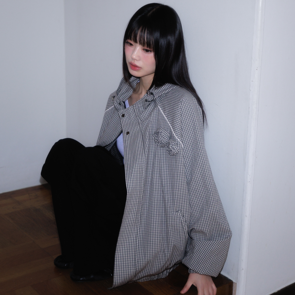 로제프란츠 로즈 코사지 체크 윈드브레이커 블랙(Rosefrantz Rose Corsage Check Windbreaker [Black]) - 4