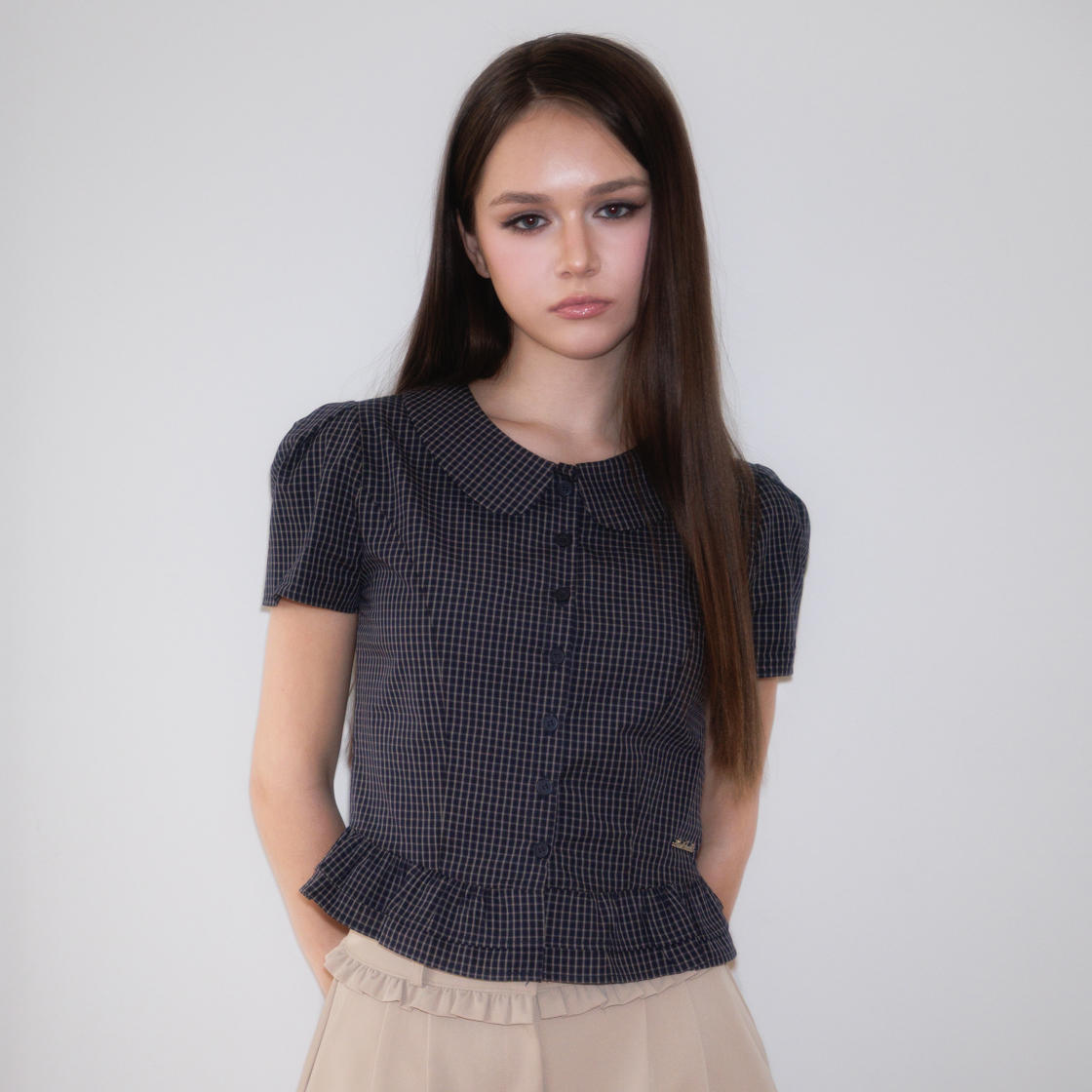 로제프란츠퍼프 슬리브 페플럼 체크 블라우스 네이비(Rosefrantz Puff Sleeve Peplum Check Blouse [Navy]) - 5