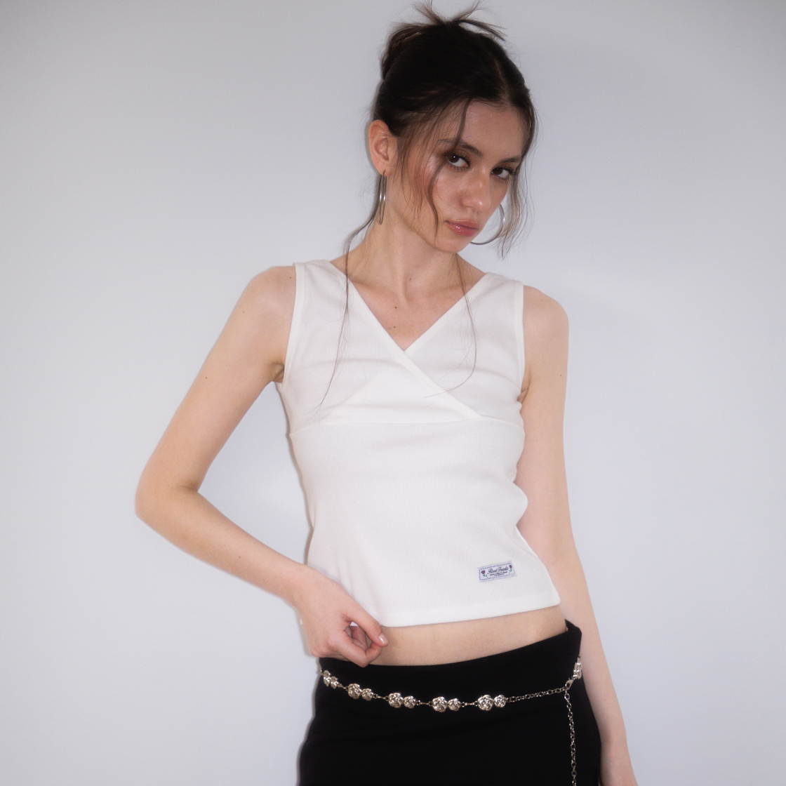 로제프란츠 랩 브이넥 슬리브리스 아이보리(Rosefrantz Wrap V-neck sleeveless [Ivory]) - 6
