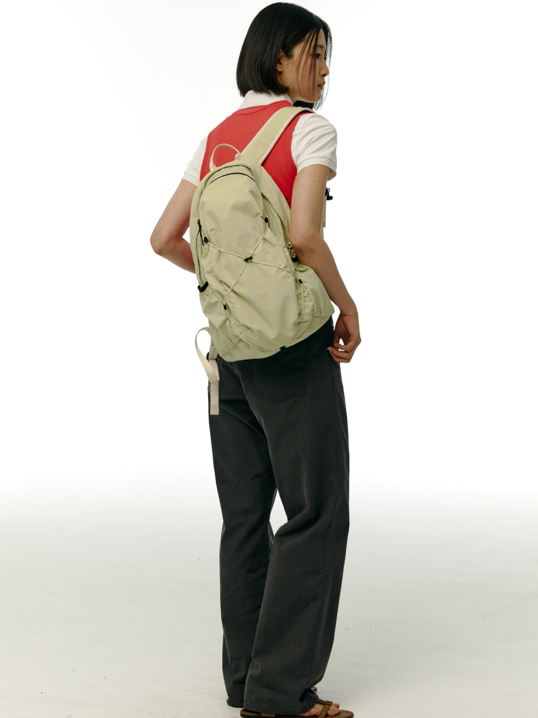 MAZIUNTITLED Roam Pack Black, MAZIUNTITLED Roam Pack Light Grey 착용 스타일 - 4