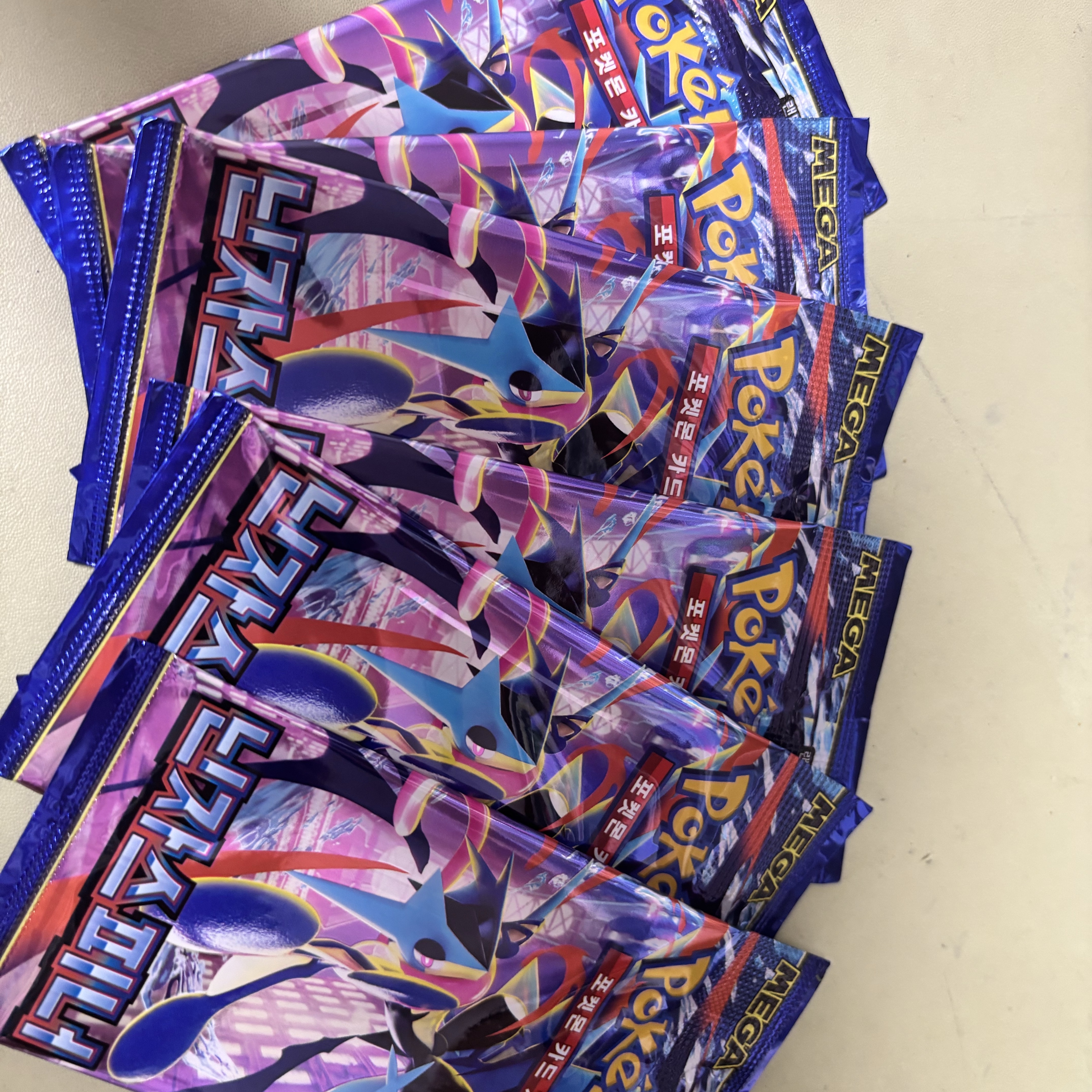 Pokemon TCG MEGA Expansion Pack Ninja Spinner 1 Box (Pack of 30/Korean Ver.) 착용 스타일 - 2