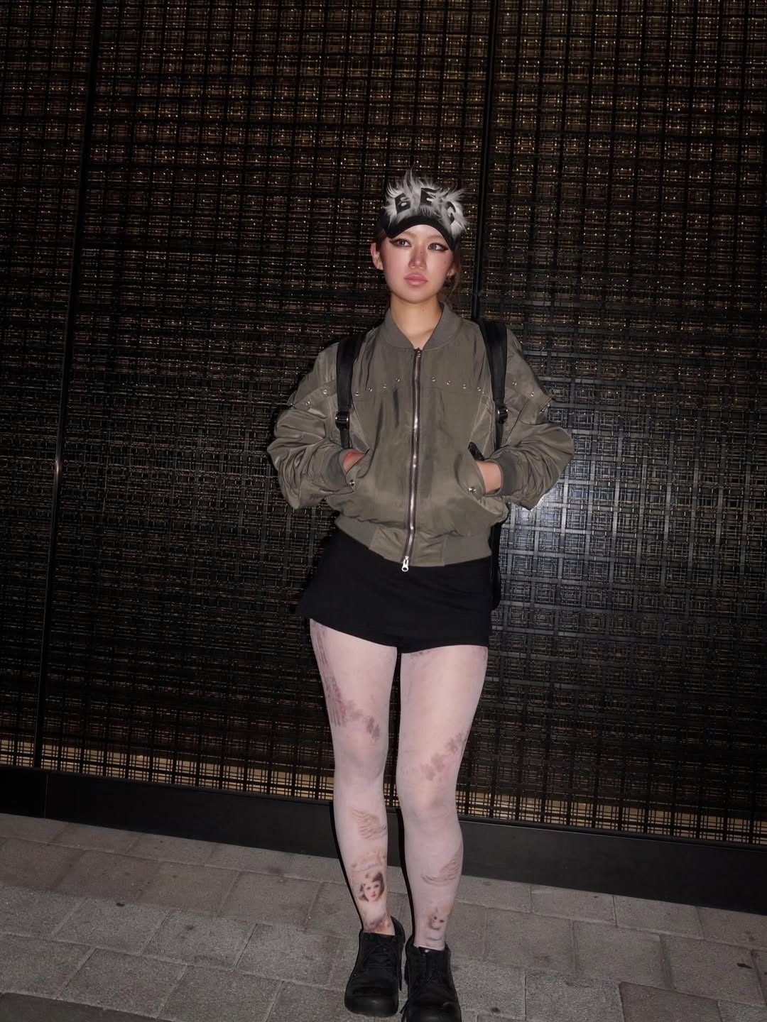 VOONT Eyelet Strap Ma-1 Jacket (KHAKI) 착용 스타일 - 2