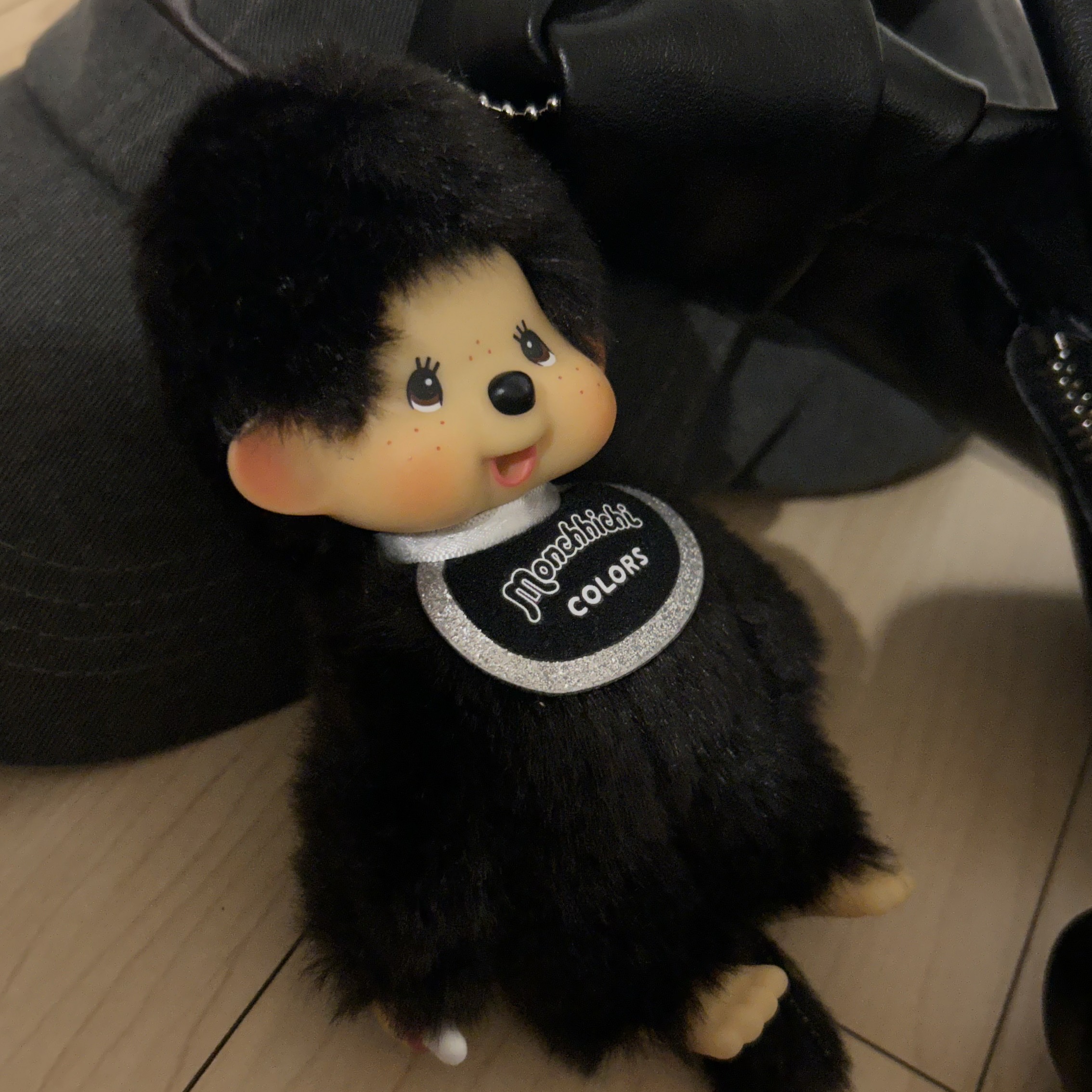 Monchhichi Colors Key Chain Black 착용 스타일