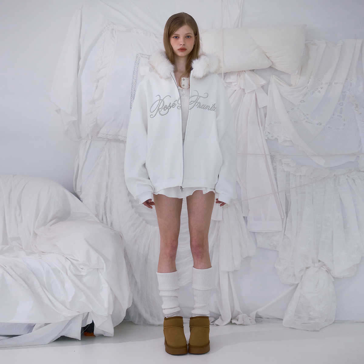 로제프란츠 퍼 오버핏 레터링 후드 집업 아이보리(Rosefrantz Fur Overfit Lettering Hood Zip-up [Ivory]) - 6