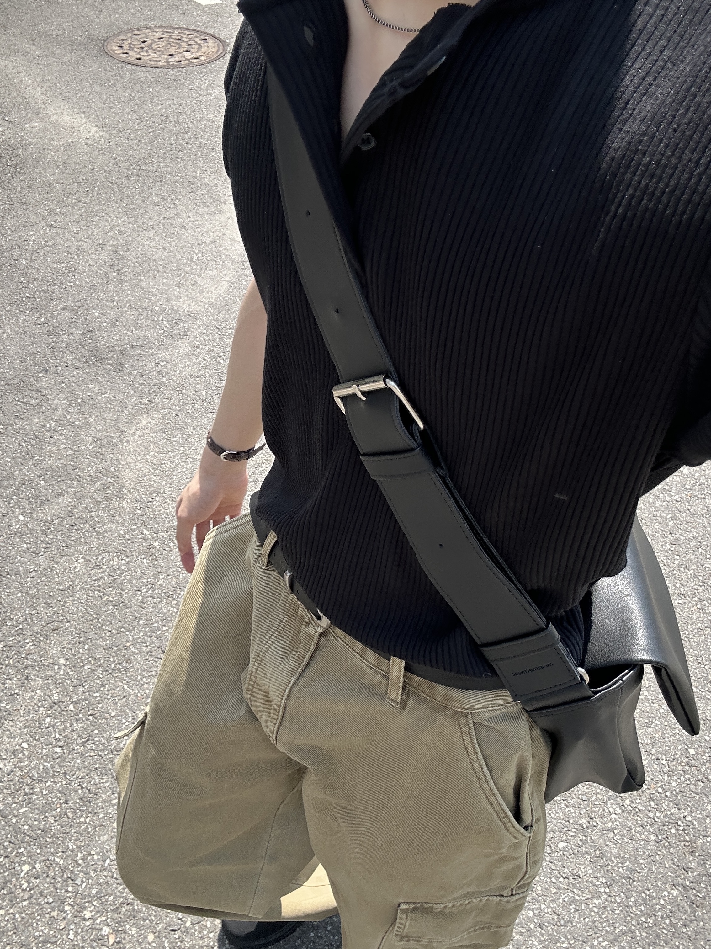 Casio LTP-V007L-7B2 착용 스타일