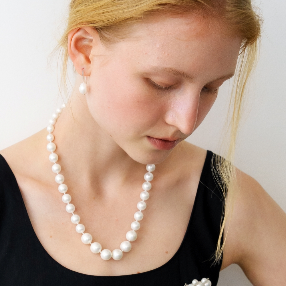 러브미몬스터 빅 위시 진주 목걸이 화이트(lovememonster Big Wish Pearl Necklace WHITE) - 4