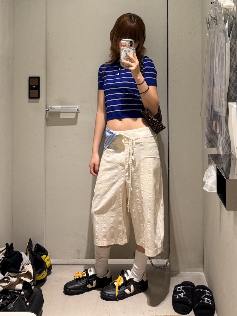 Magliano x Veja Panenka Black - 26SS, Young N Sang Women White Bermuda Shorts White - 26SS 착용 스타일 - 2