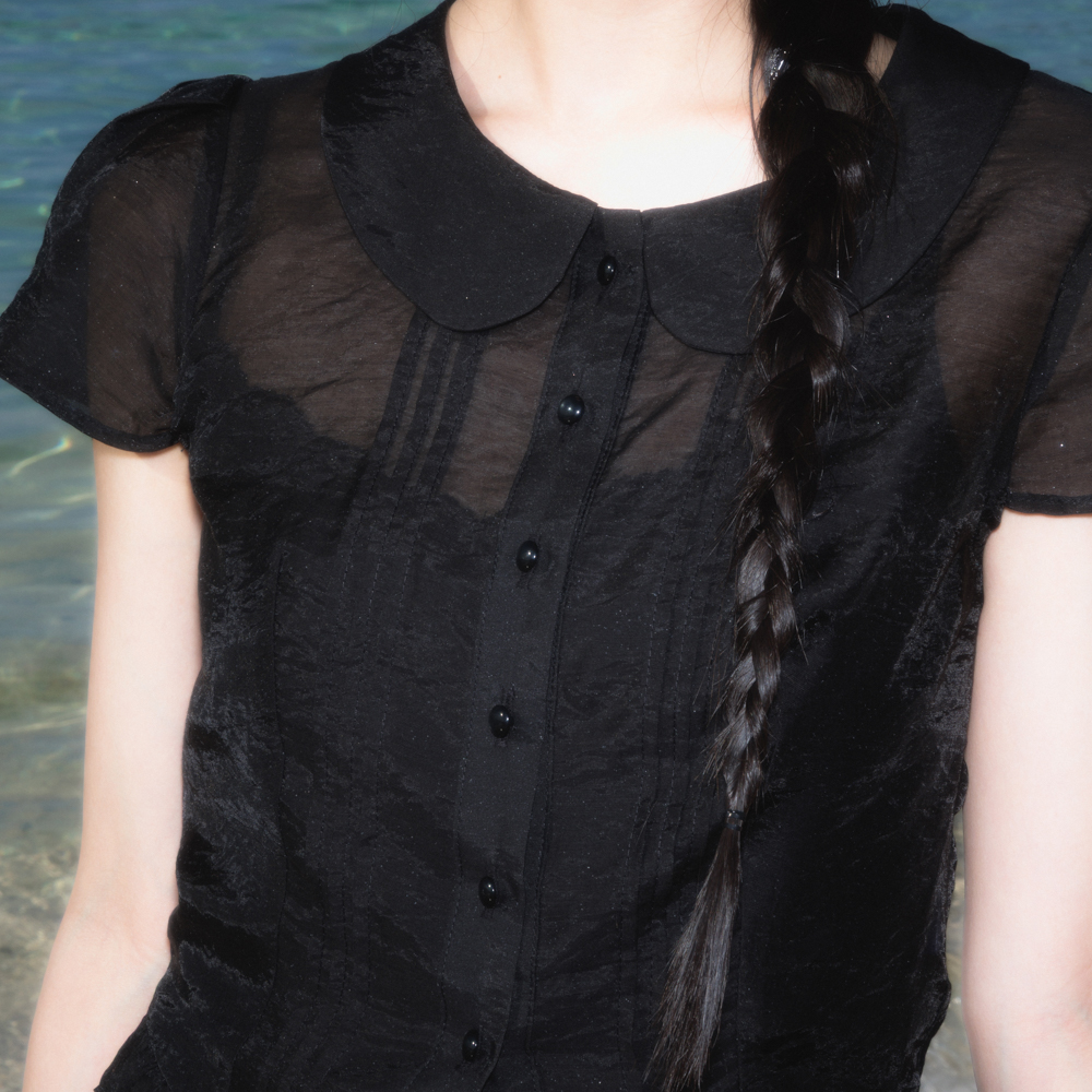 로제프란츠 시스루 플리츠 반팔 블라우스 블랙(Rosefrantz See-through Pleat Short Sleeved Blouse [Black]) - 6