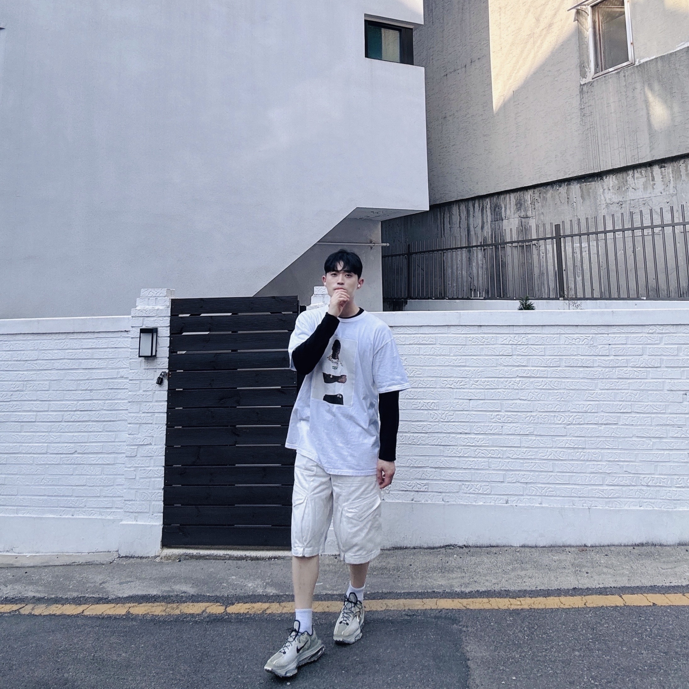 Nike x Matthew M Williams Zoom 004 Stone, Supreme Tyler The Creator T-Shirt White - 24FW 착용 스타일 - 3