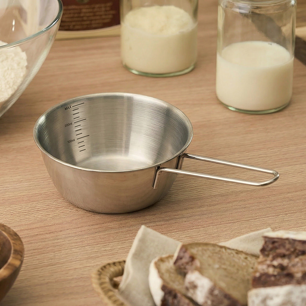 바겐슈타이거 스텐 304 고리형 핸들 눈금 계량컵 200ml(WAGENSTEIGER Stainless Steel 304 Measuring Cup with Handle & Scale 200ml) - 3
