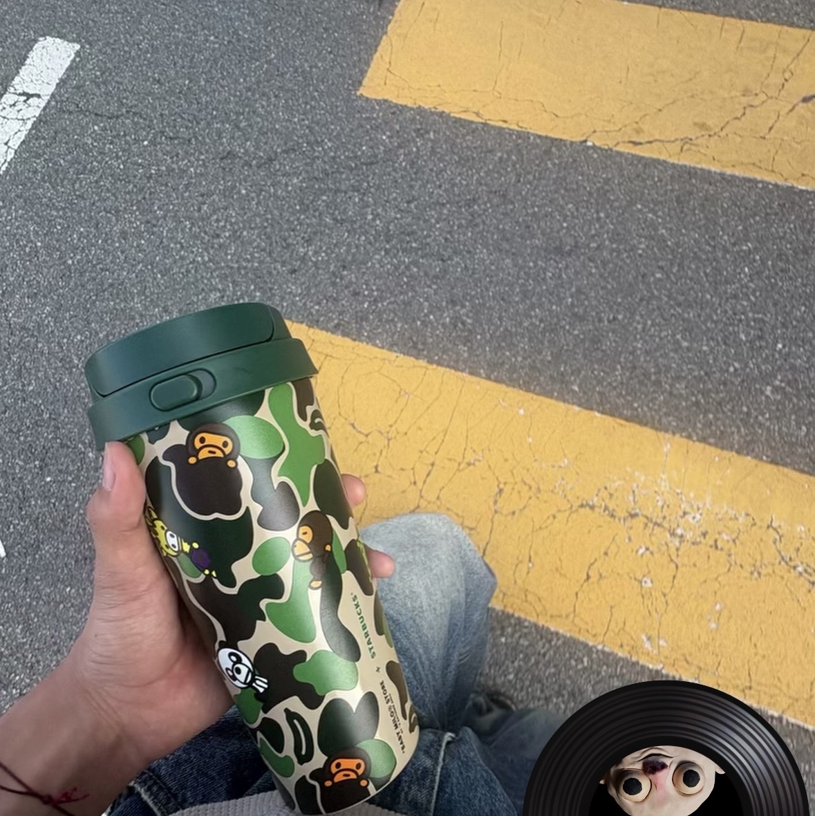 Starbucks x BAPE Baby Milo Tumbler 473ml 착용 스타일
