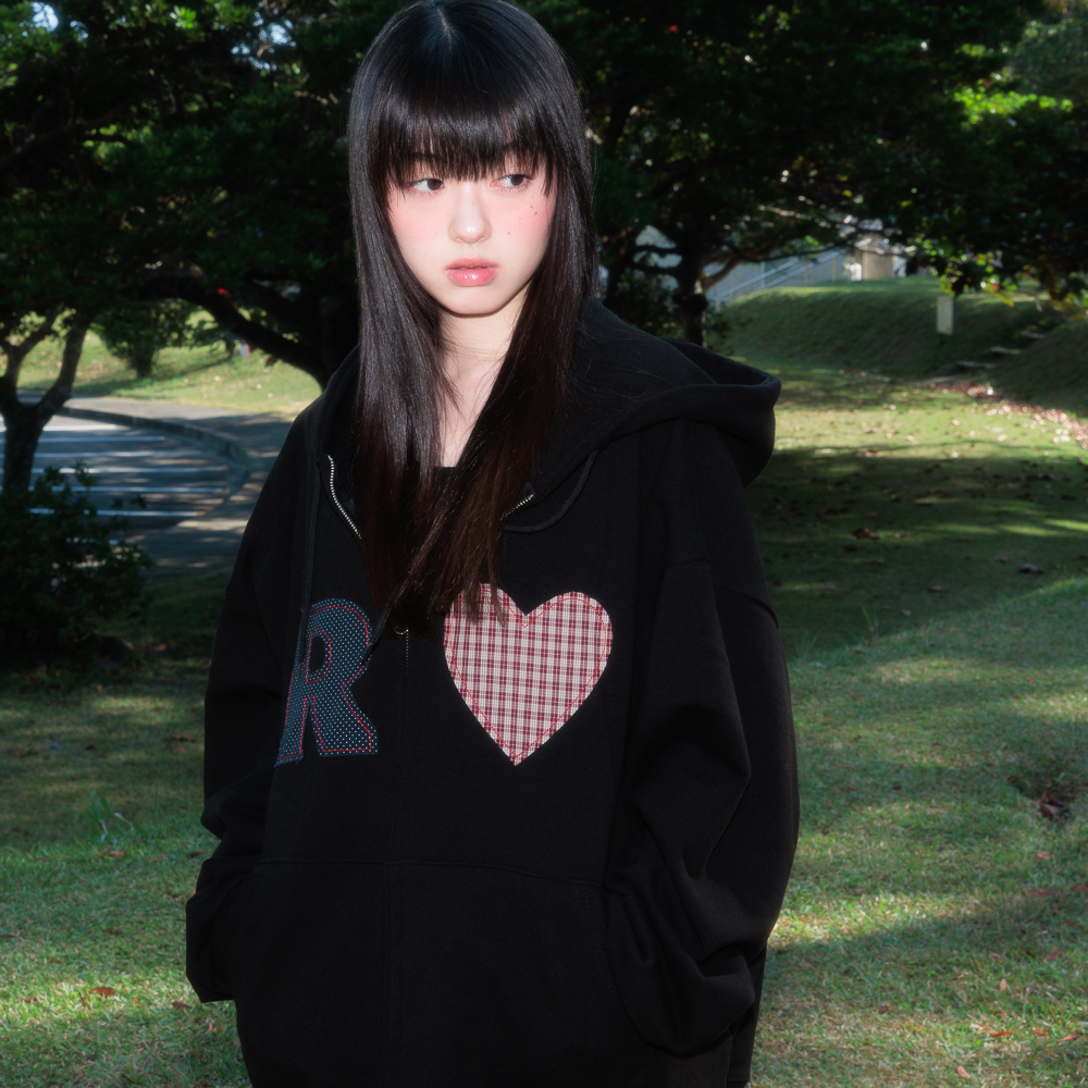 로제프란츠 하트 체크 오버핏 후드 집업 블랙(Rosefrantz Heart Check Overfit Hood Zip-Up [Black]) - 3
