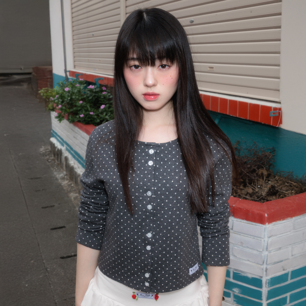 로제프란츠 도트 버튼 포인트 가디건 차콜(Rosefrantz Dot Button Point Cardigan [Charcoal]) - 2