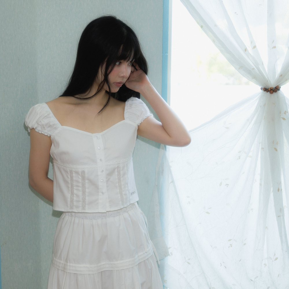 로제프란츠 레이스 셔링 크롭 블라우스 아이보리(Rosefrantz Lace Shirring Crop Blouse [Ivory]) - 3