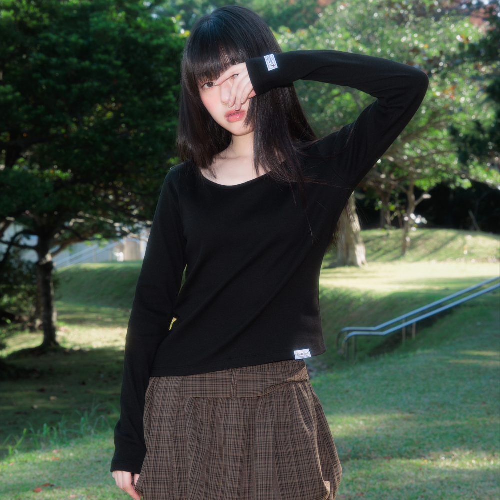 로제프란츠 에센셜 로즈 라벨 롱슬리브 블랙(Rosefrantz Essential Rose Label Long Sleeve [Black]) - 4