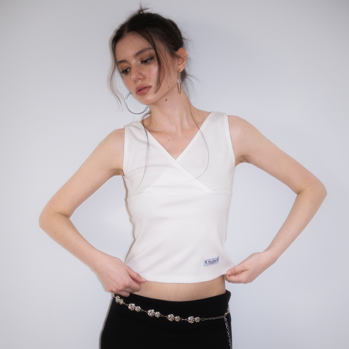 로제프란츠 랩 브이넥 슬리브리스 아이보리(Rosefrantz Wrap V-neck sleeveless [Ivory]) - 5