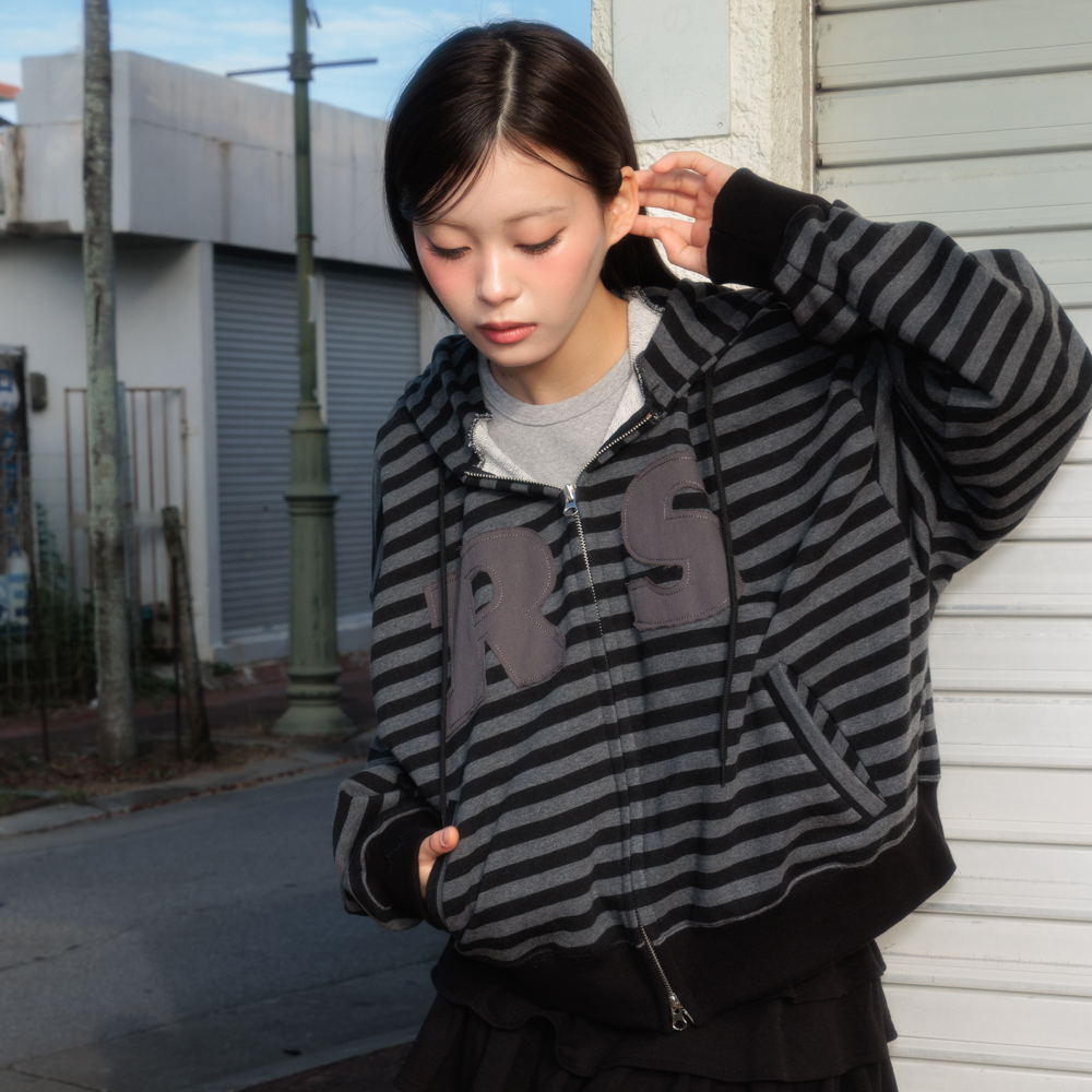 로제프란츠 패치 스트라이프 후드 집업 블랙(Rosefrantz Patch Stripe Hood Zip-Up [Black]) - 4