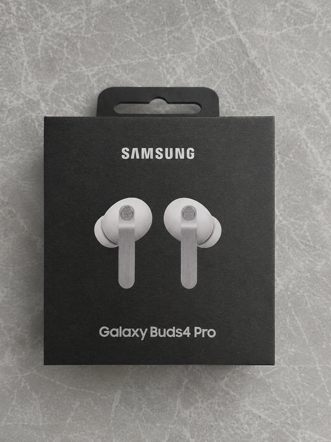 Samsung Galaxy Buds4 Pro White (Korean Ver.) 착용 스타일
