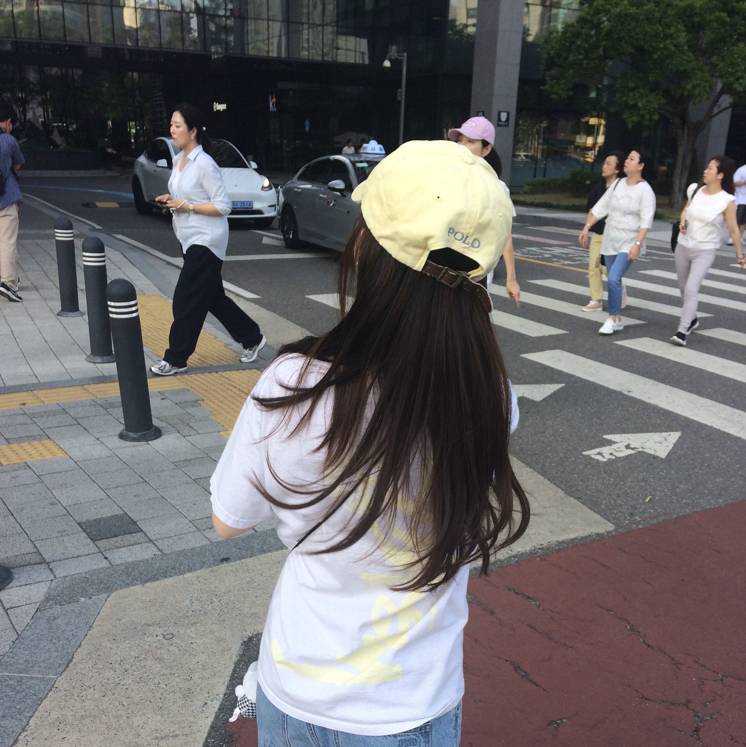 Stussy Buana Stock T-Shirt White 착용 스타일 - 1
