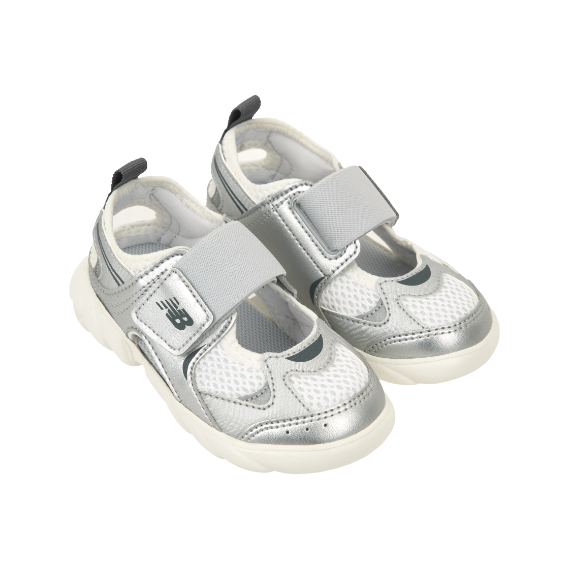 (키즈) 뉴발란스 프리들 920 샌들 실버((Kids) New Balance Freedle 920 Sandal Silver) - 4